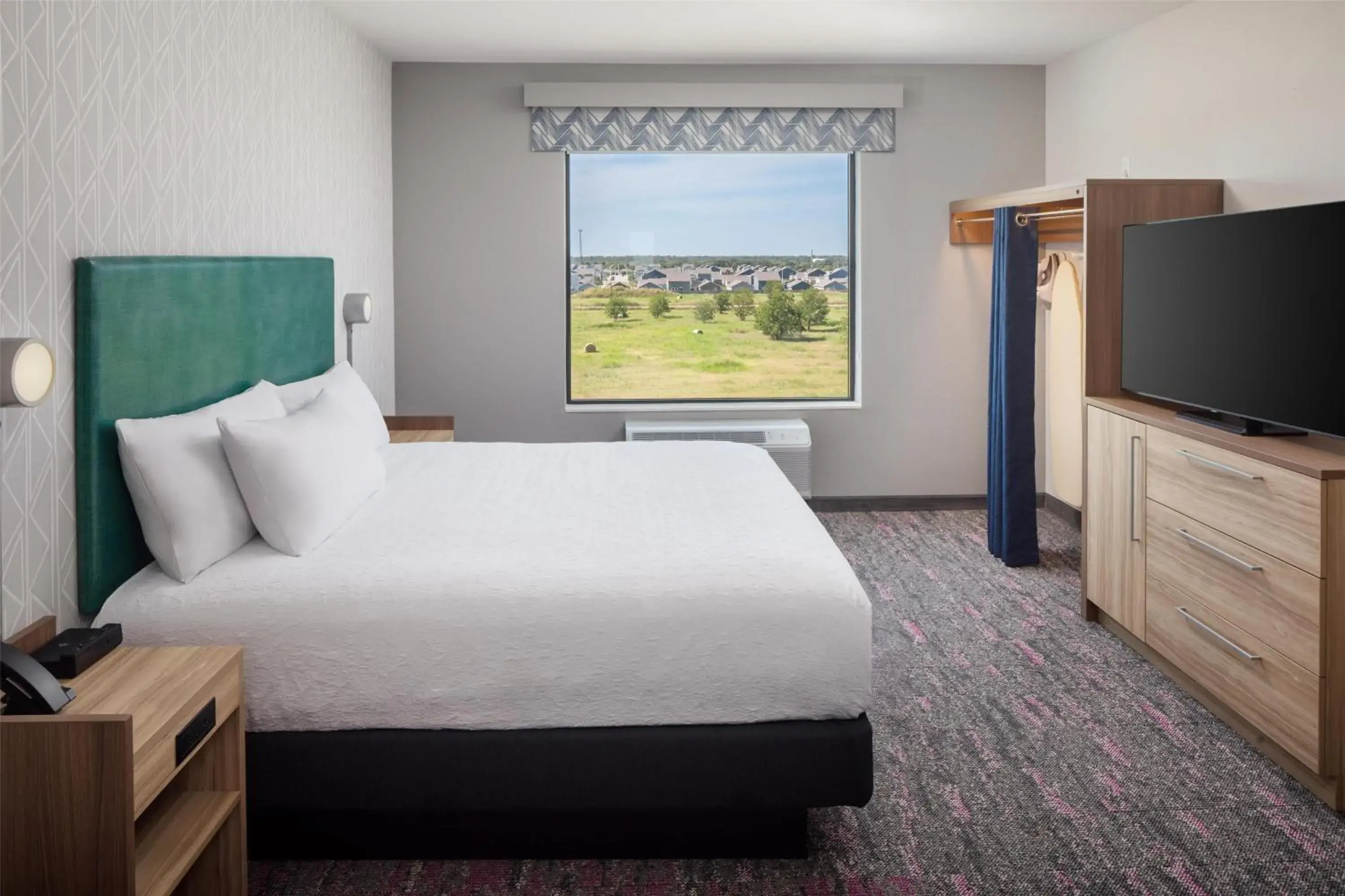 Bed in Home2 Suites By Hilton Bastrop Bed in Home2 Suites By Hilton Bastrop