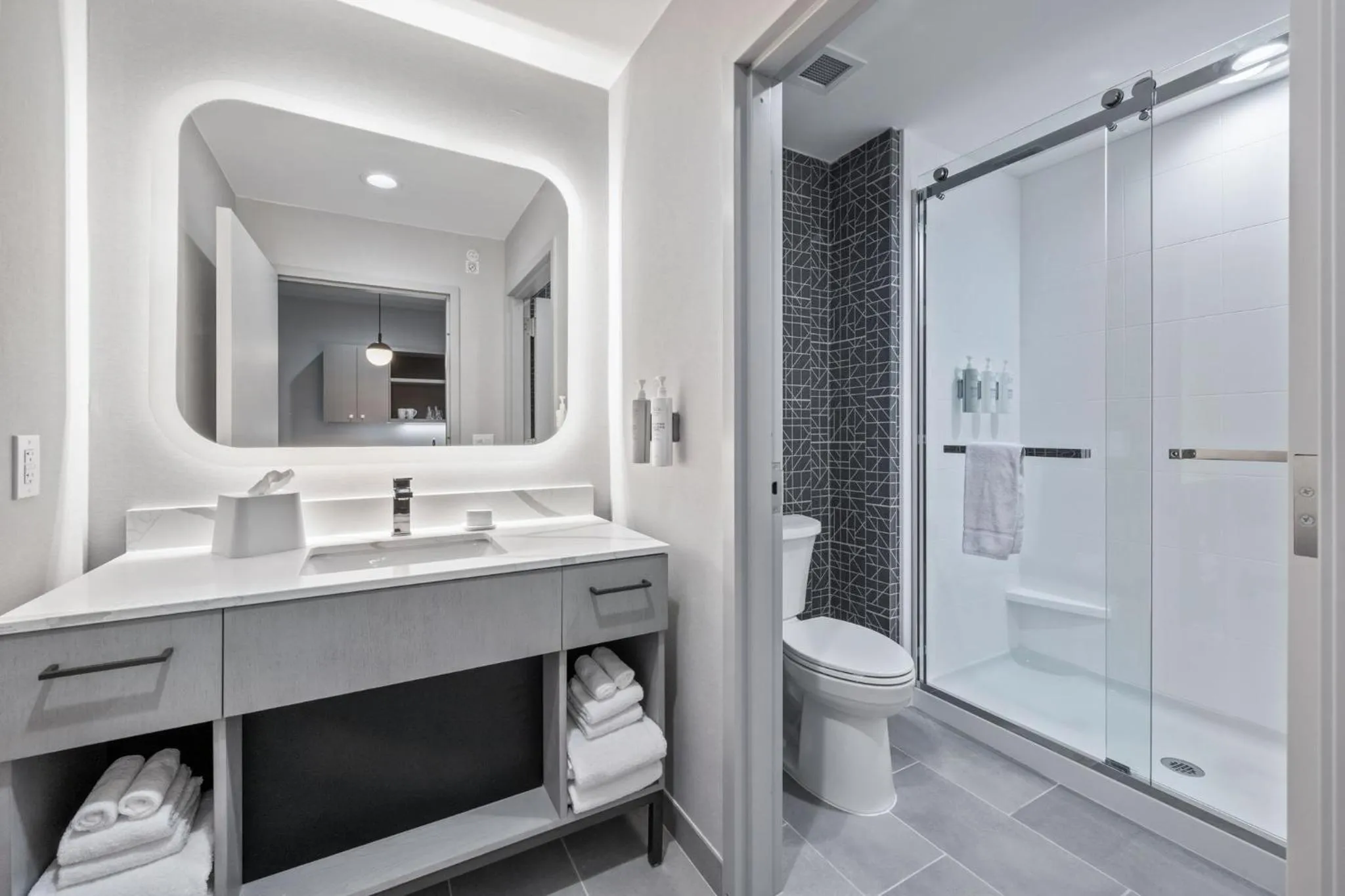 Bathroom in Homewood Suites By Hilton Austin Airport