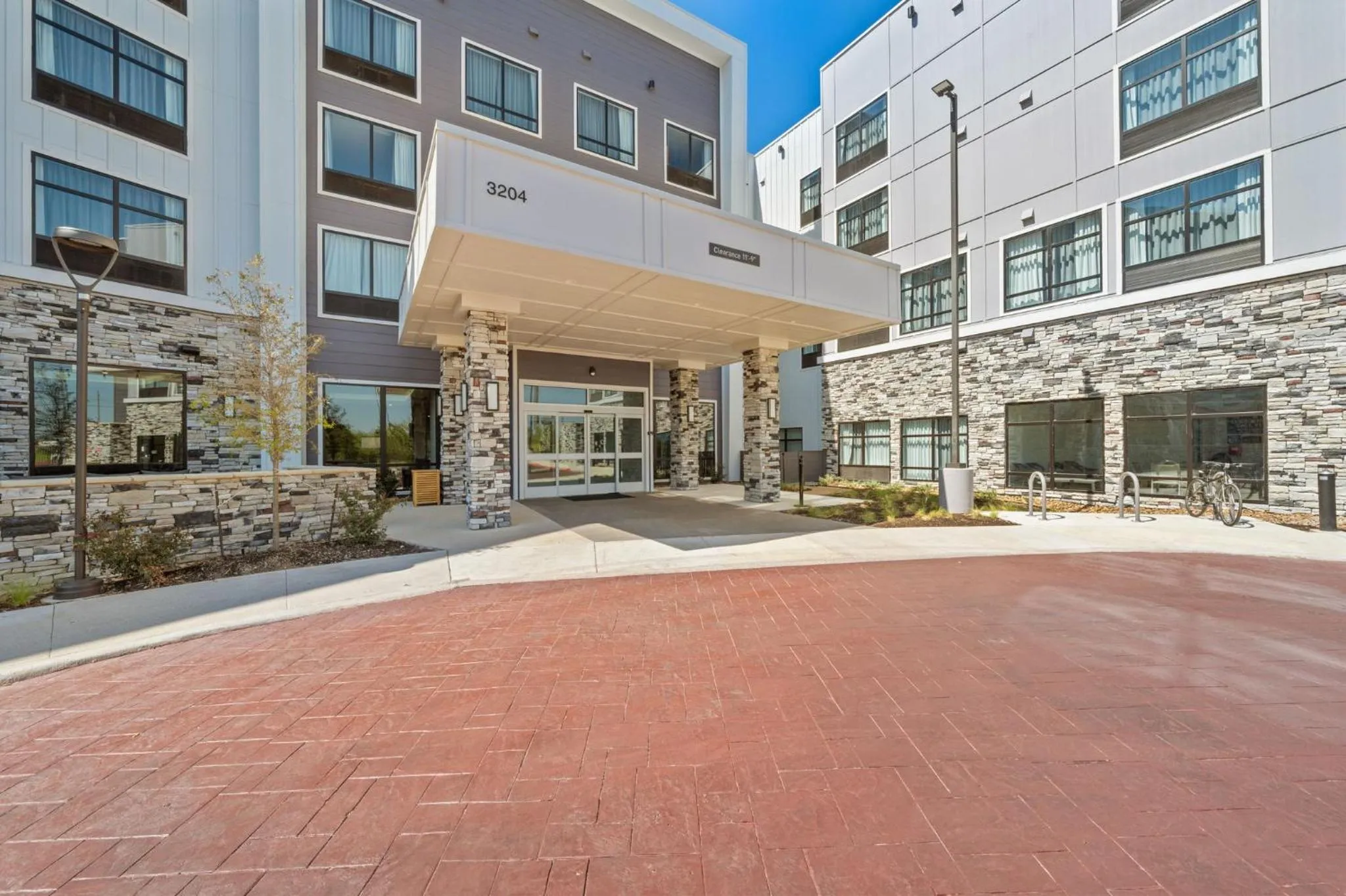 Facade/entrance in Homewood Suites By Hilton Austin Airport