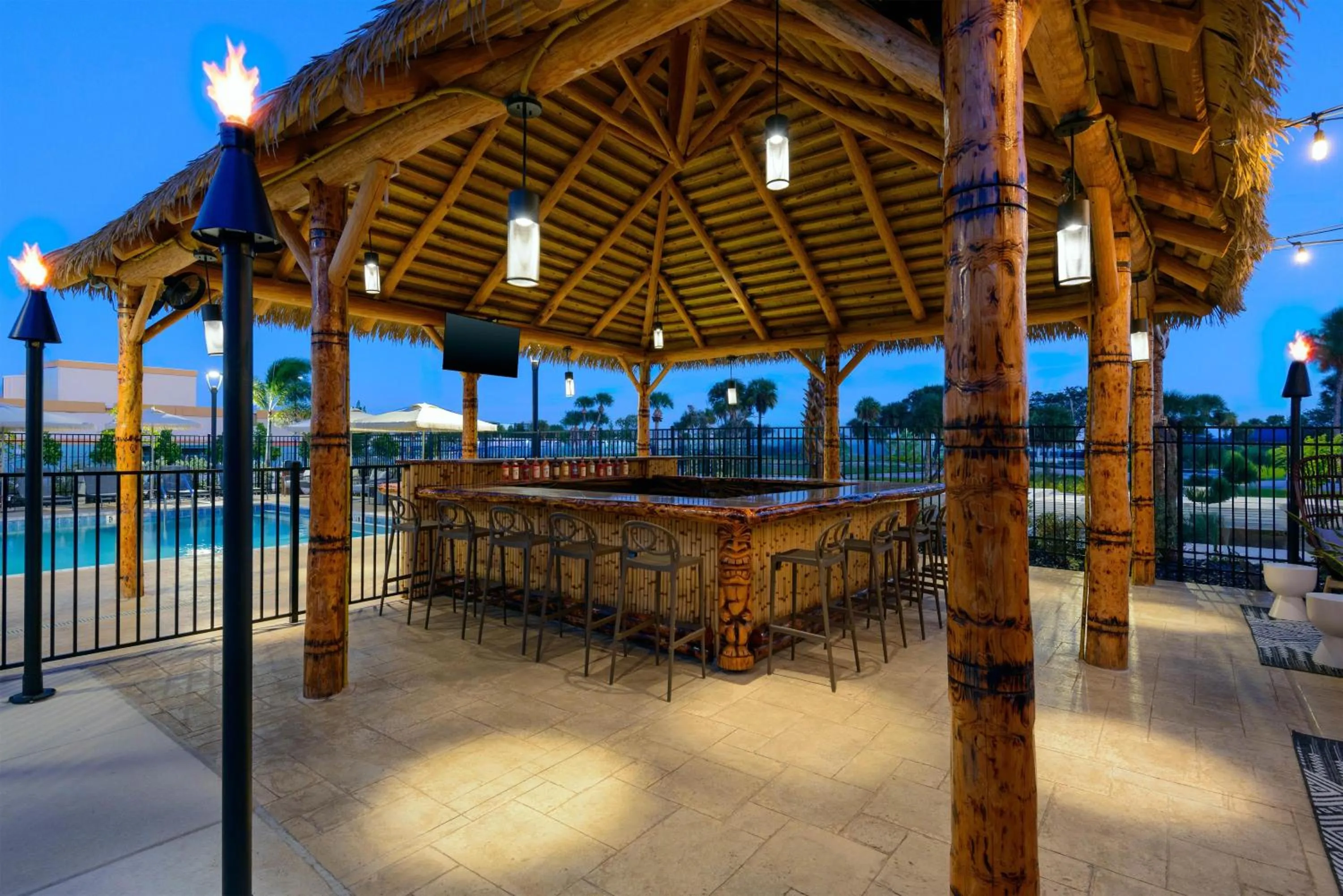 Lounge or bar in Hilton Garden Inn Cape Canaveral Near Cocoa Beach