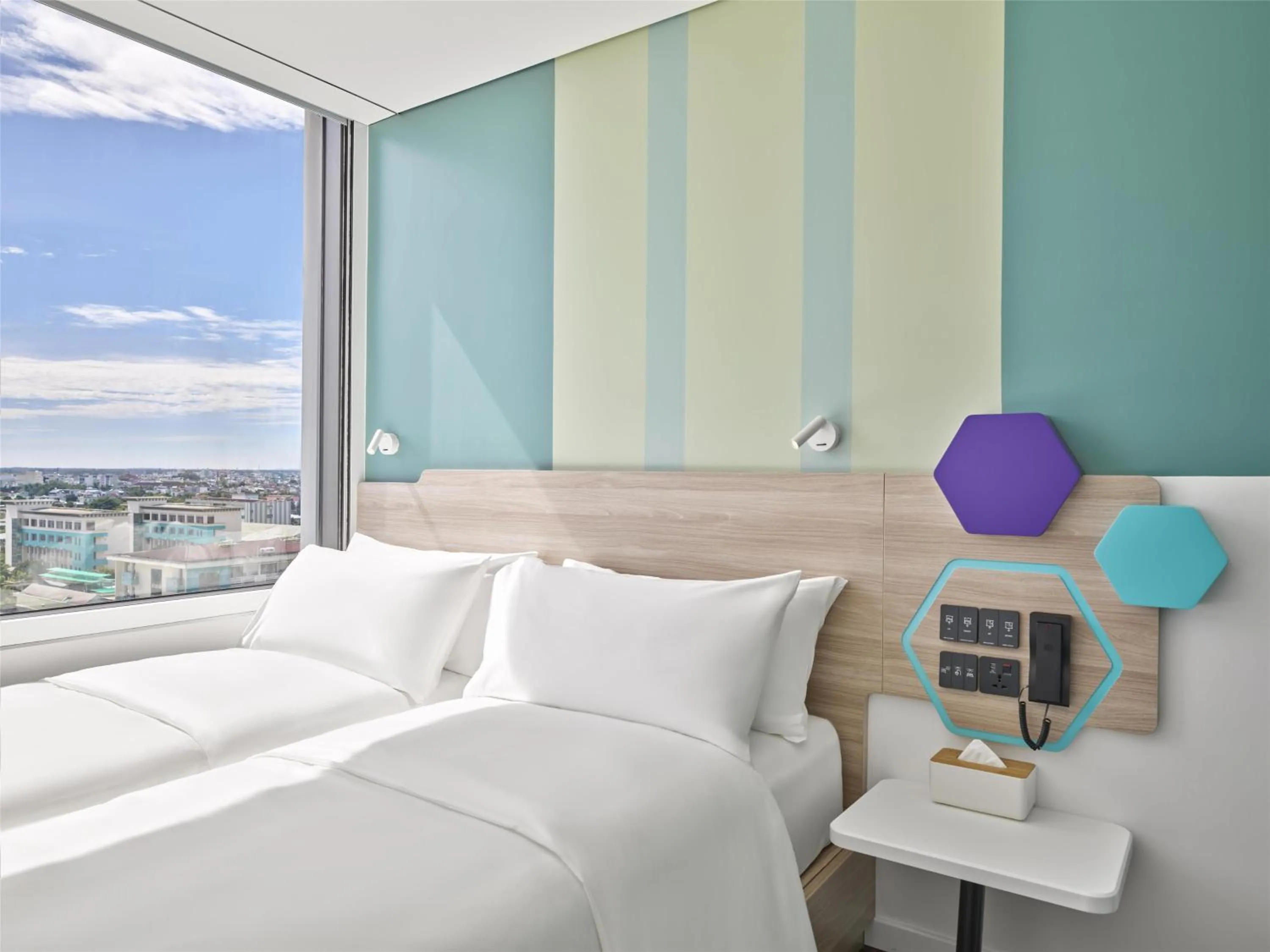 Bed in Tru By Hilton Tam Ky City Centre