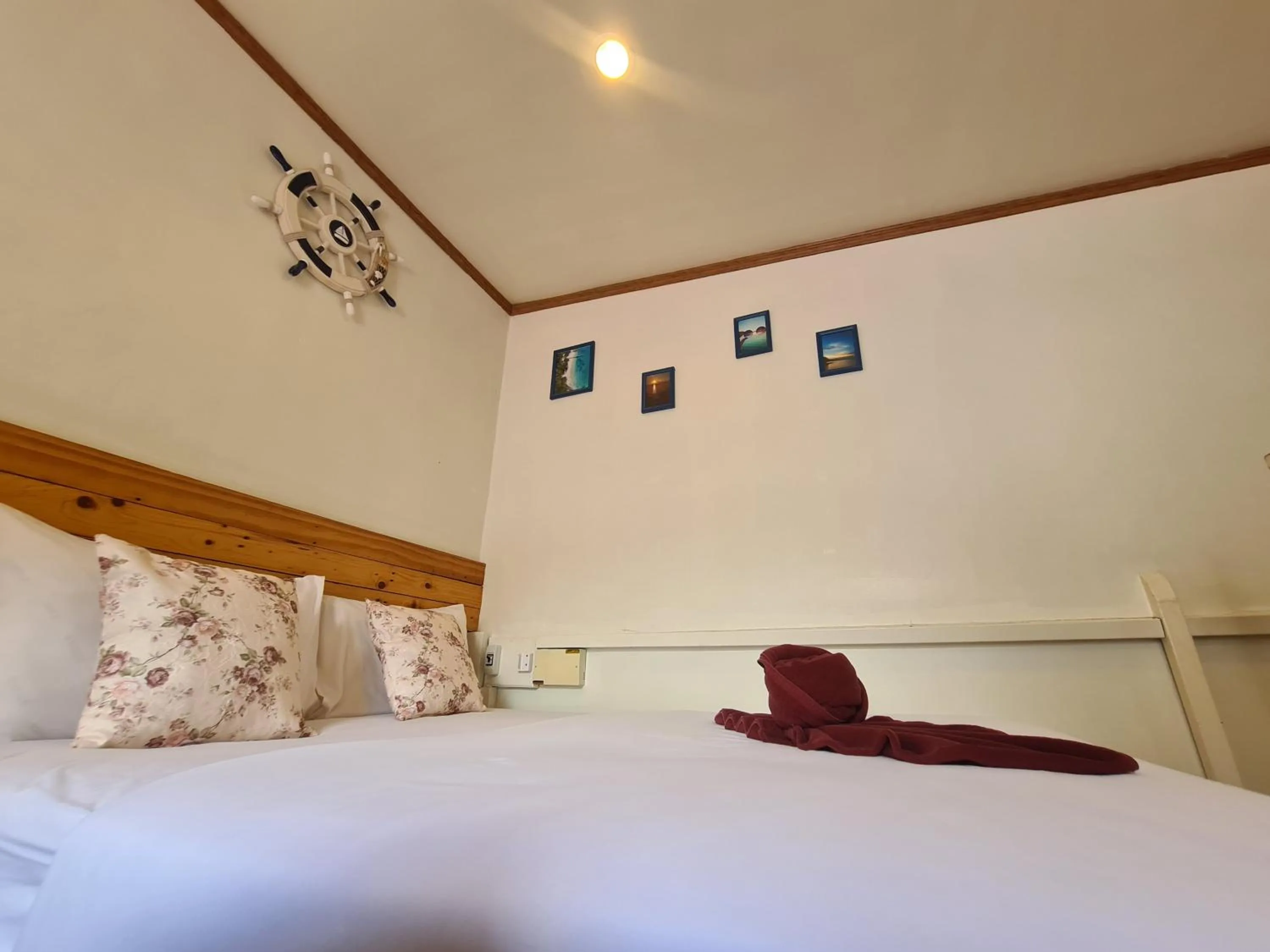 Bed in Baan Hello Samed