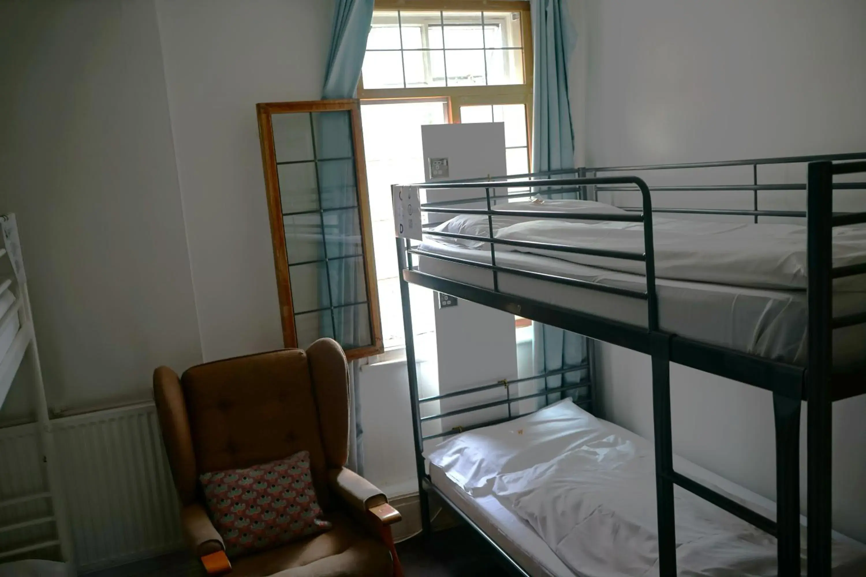 Bed in 4-Bed Female Dormitory Room in The Walrus Bar and Hostel Bed in 4-Bed Female Dormitory Room in The Walrus Bar and Hostel
