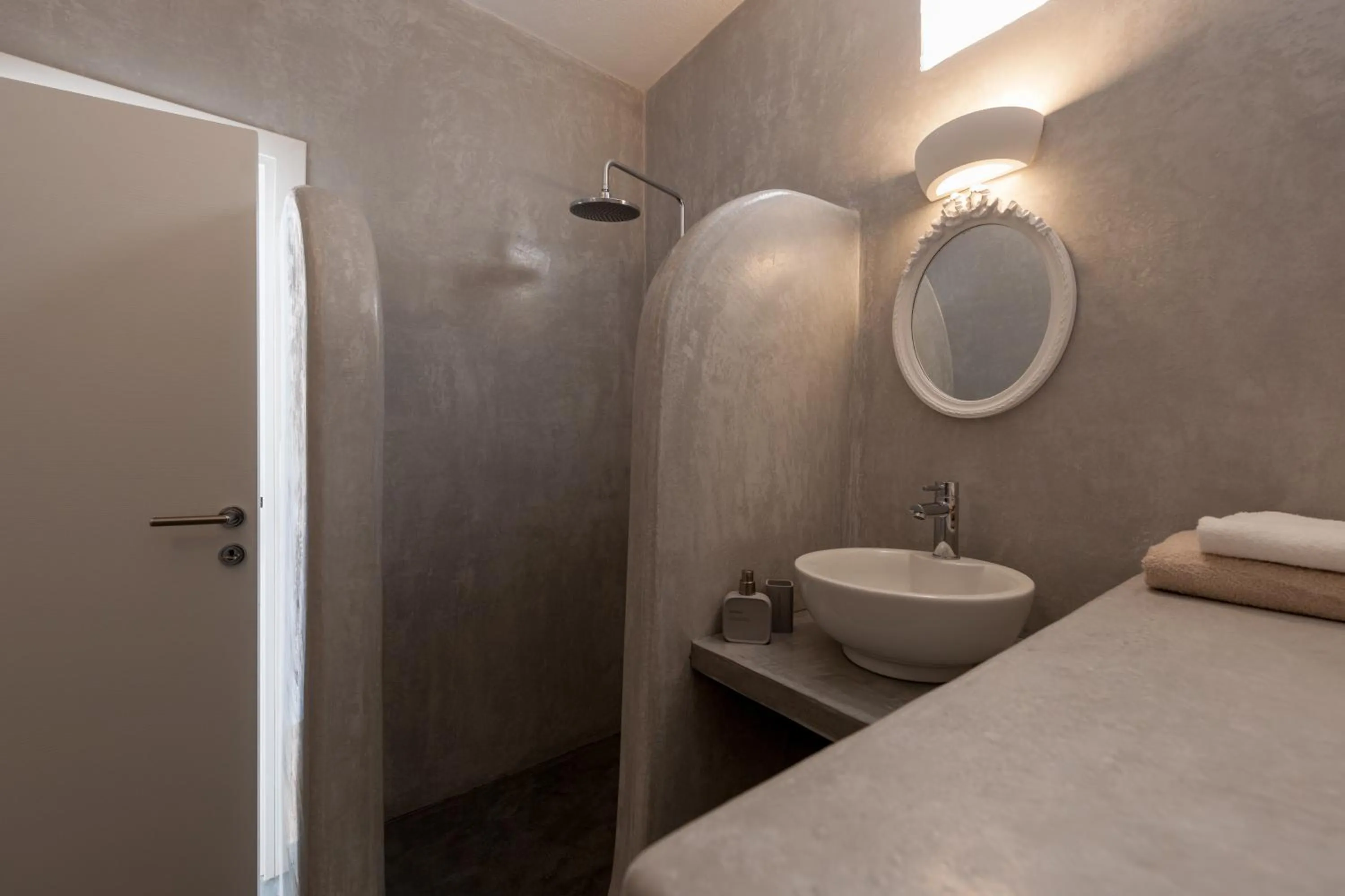 Bathroom in Katharos Pool Villas