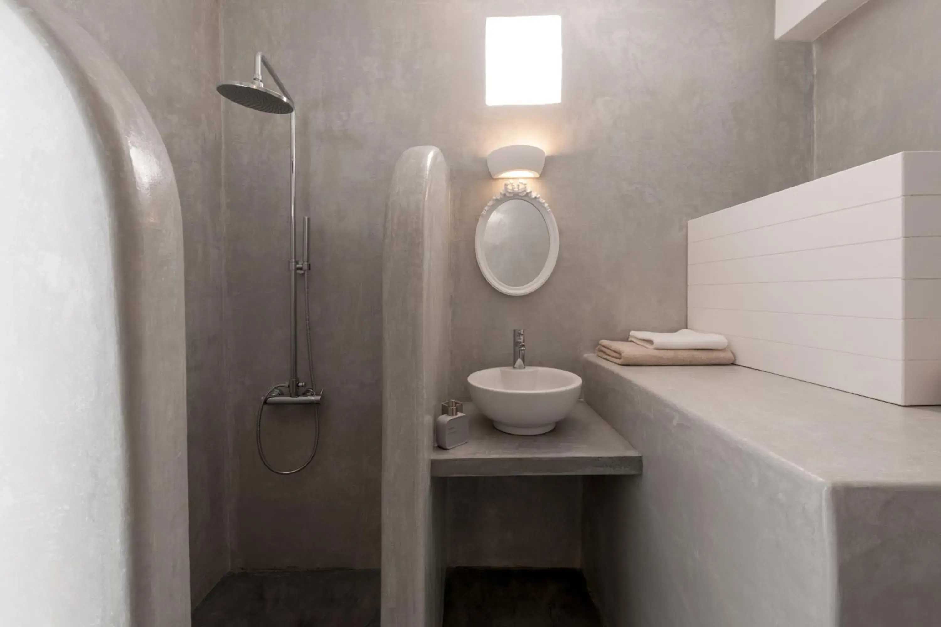 Bathroom in Katharos Pool Villas Bathroom in Katharos Pool Villas