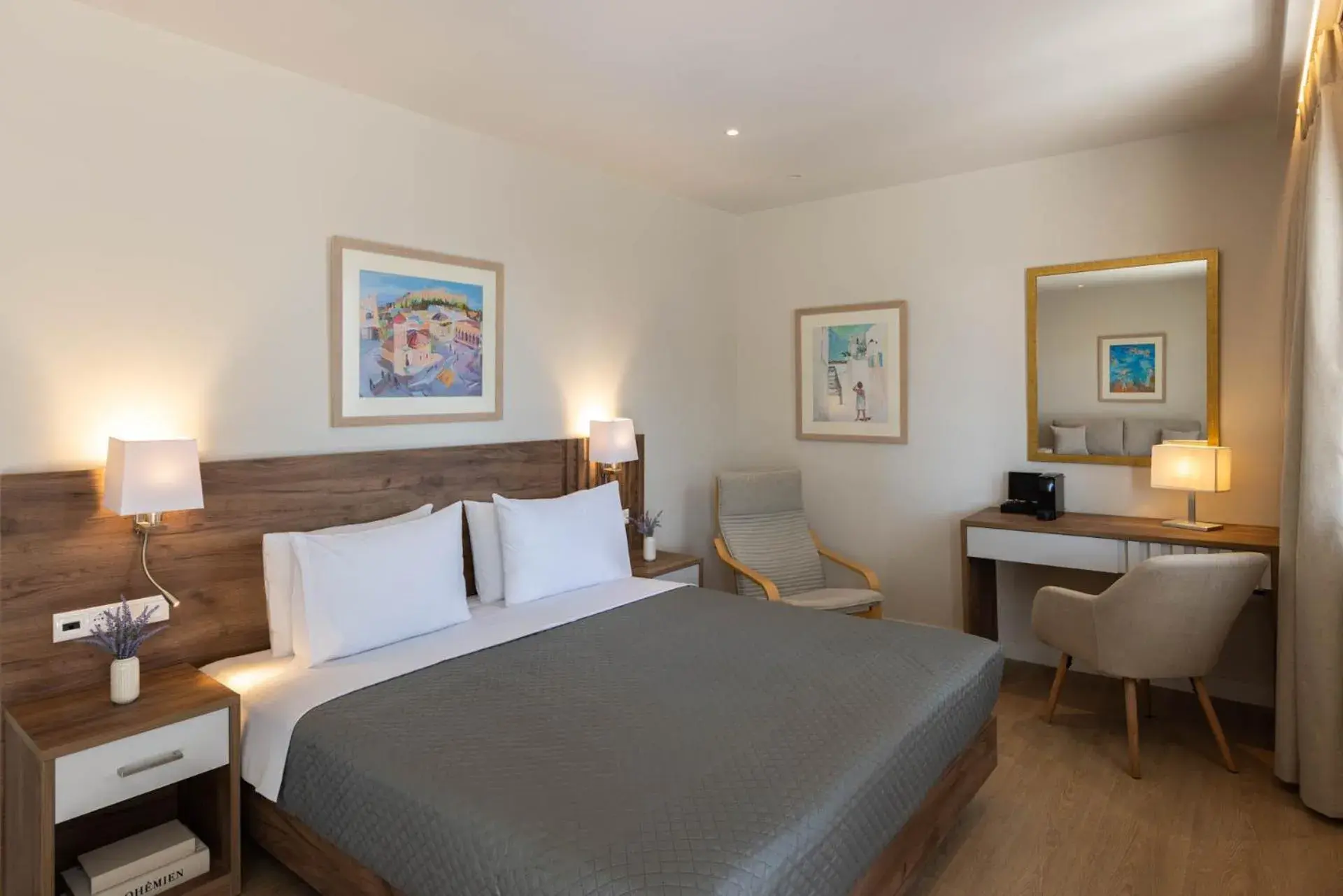 Bed in Gallery Port Tower Piraeus Bed in Gallery Port Tower Piraeus