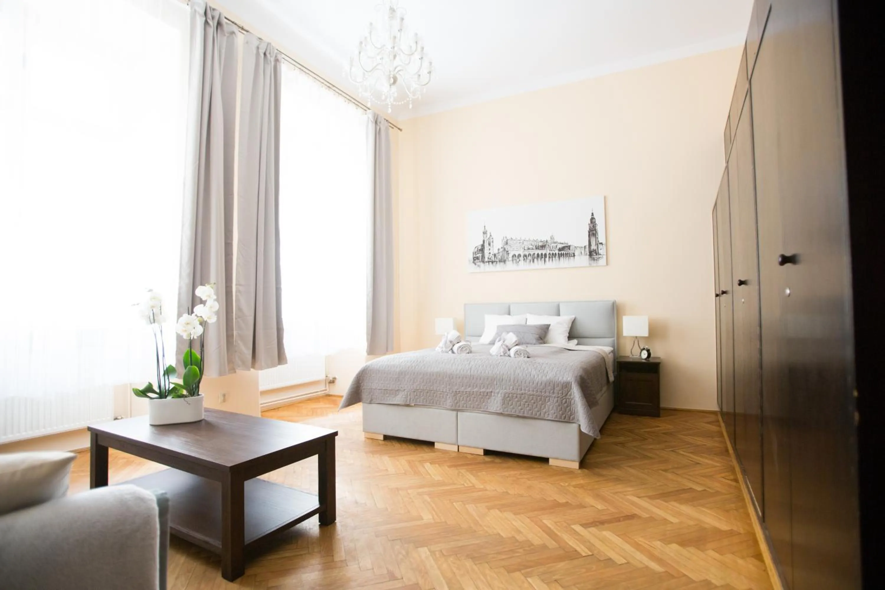 Bedroom, Bed in Apartments Roman