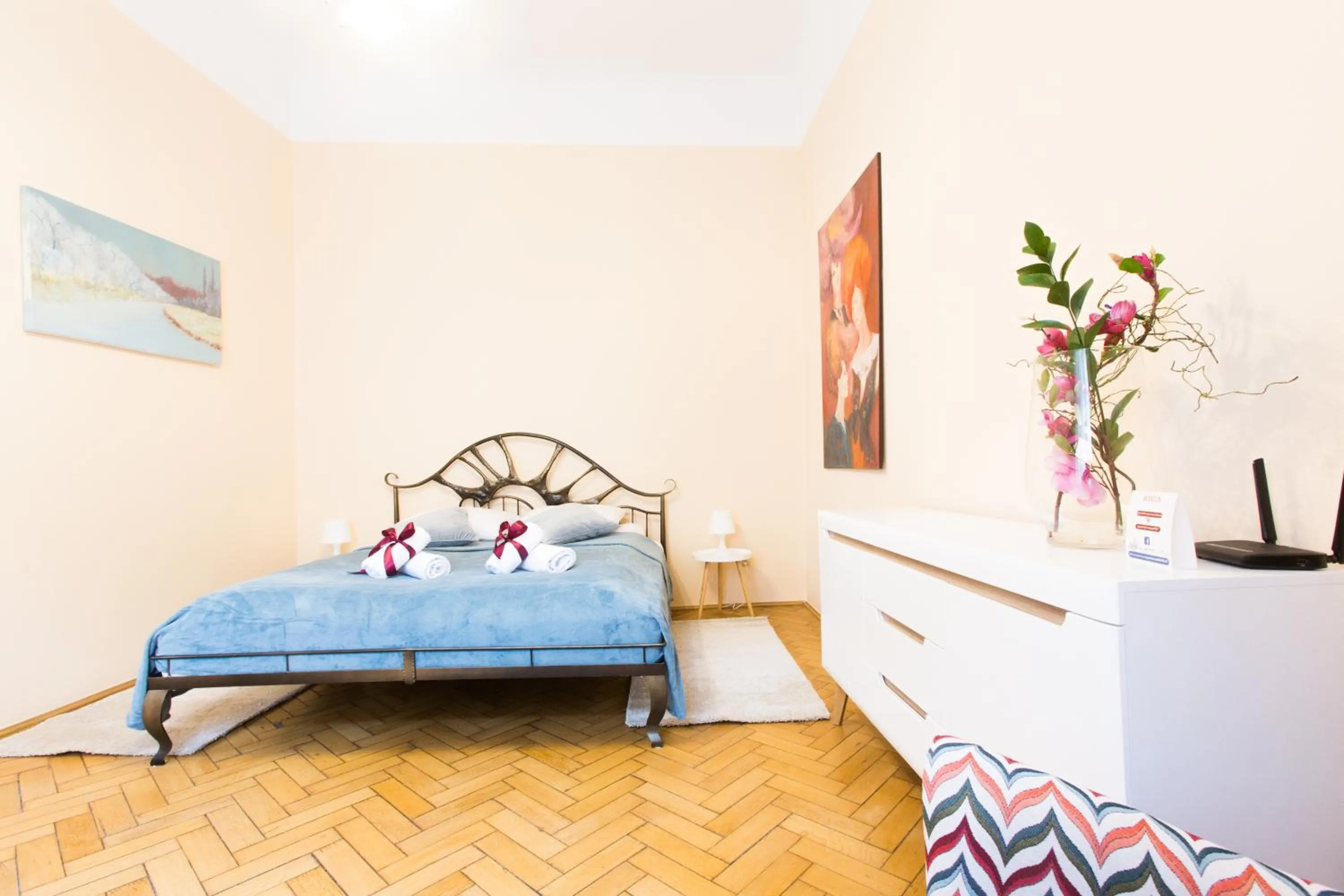 Bedroom, Bed in Apartments Roman