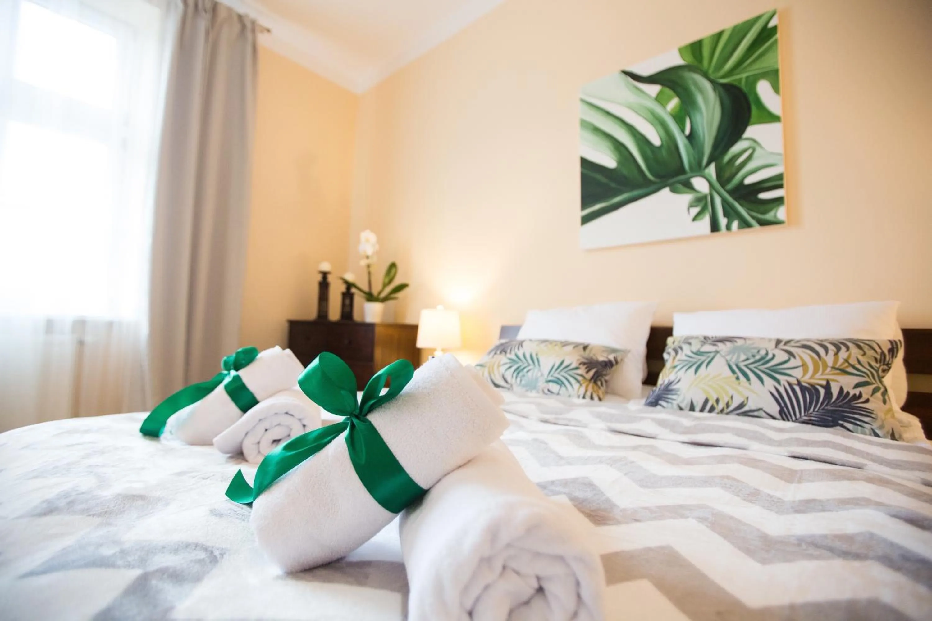 Bedroom, Bed in Apartments Roman