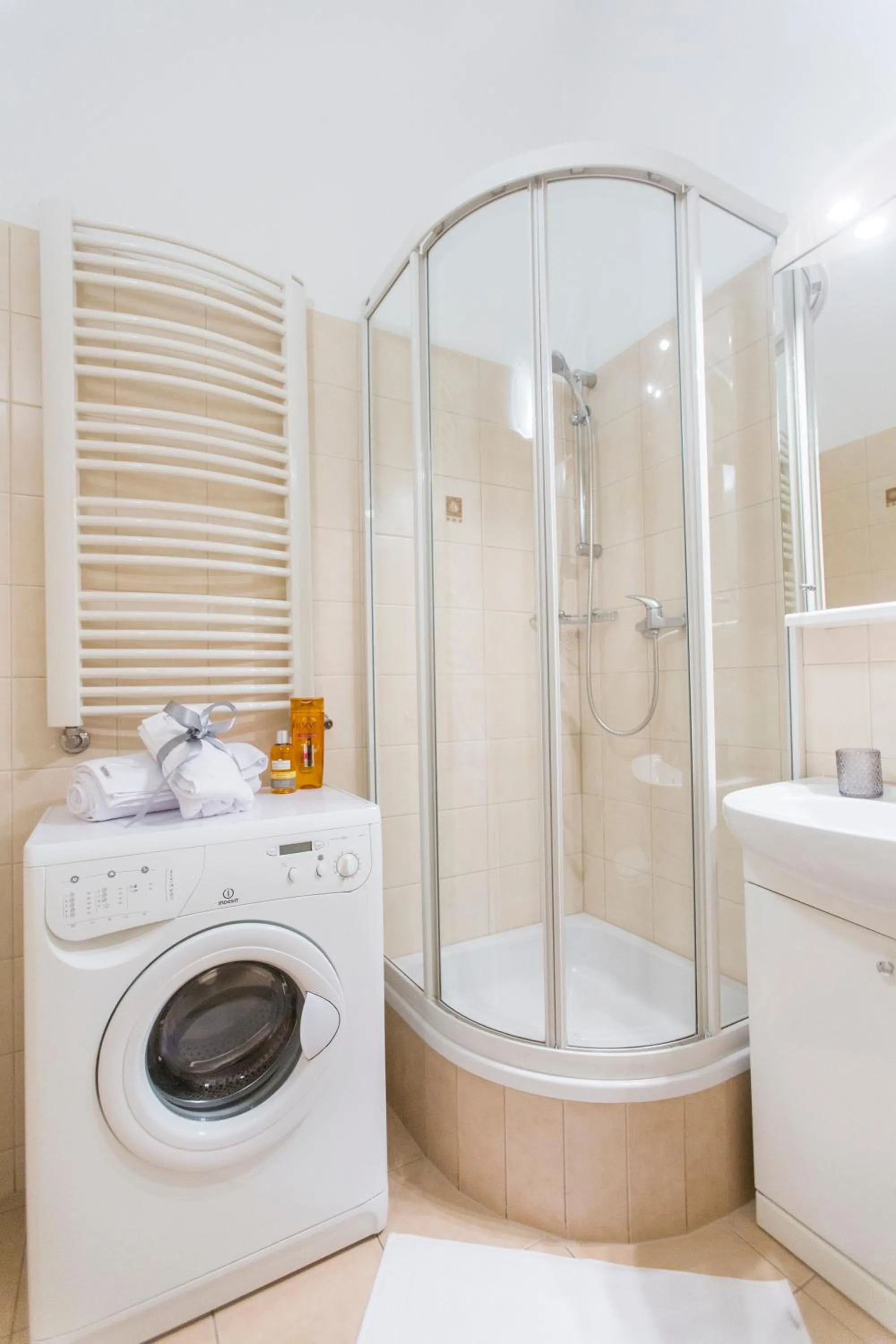 Bathroom in Apartments Roman