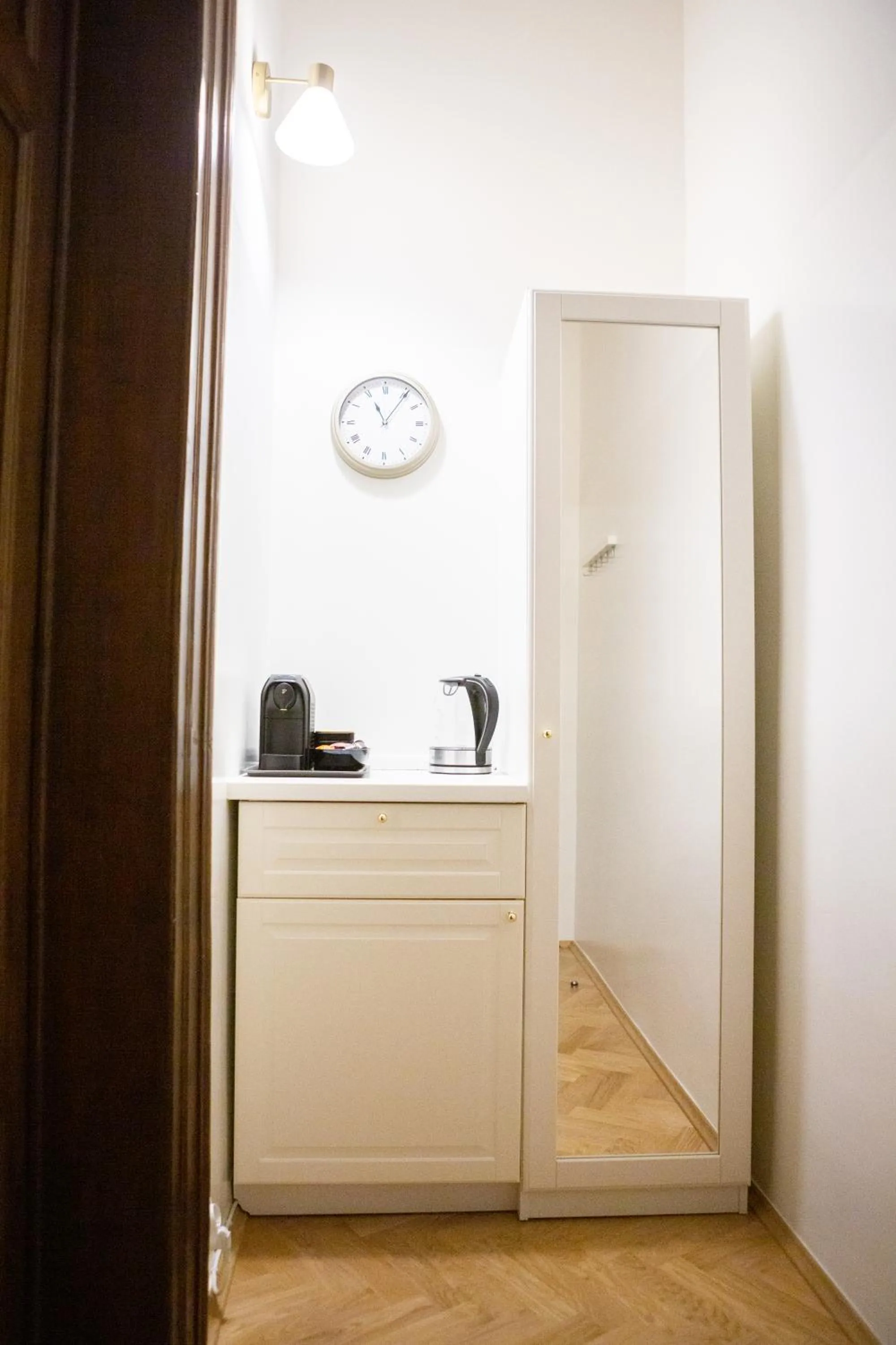 Coffee/tea facilities in Apartments Roman