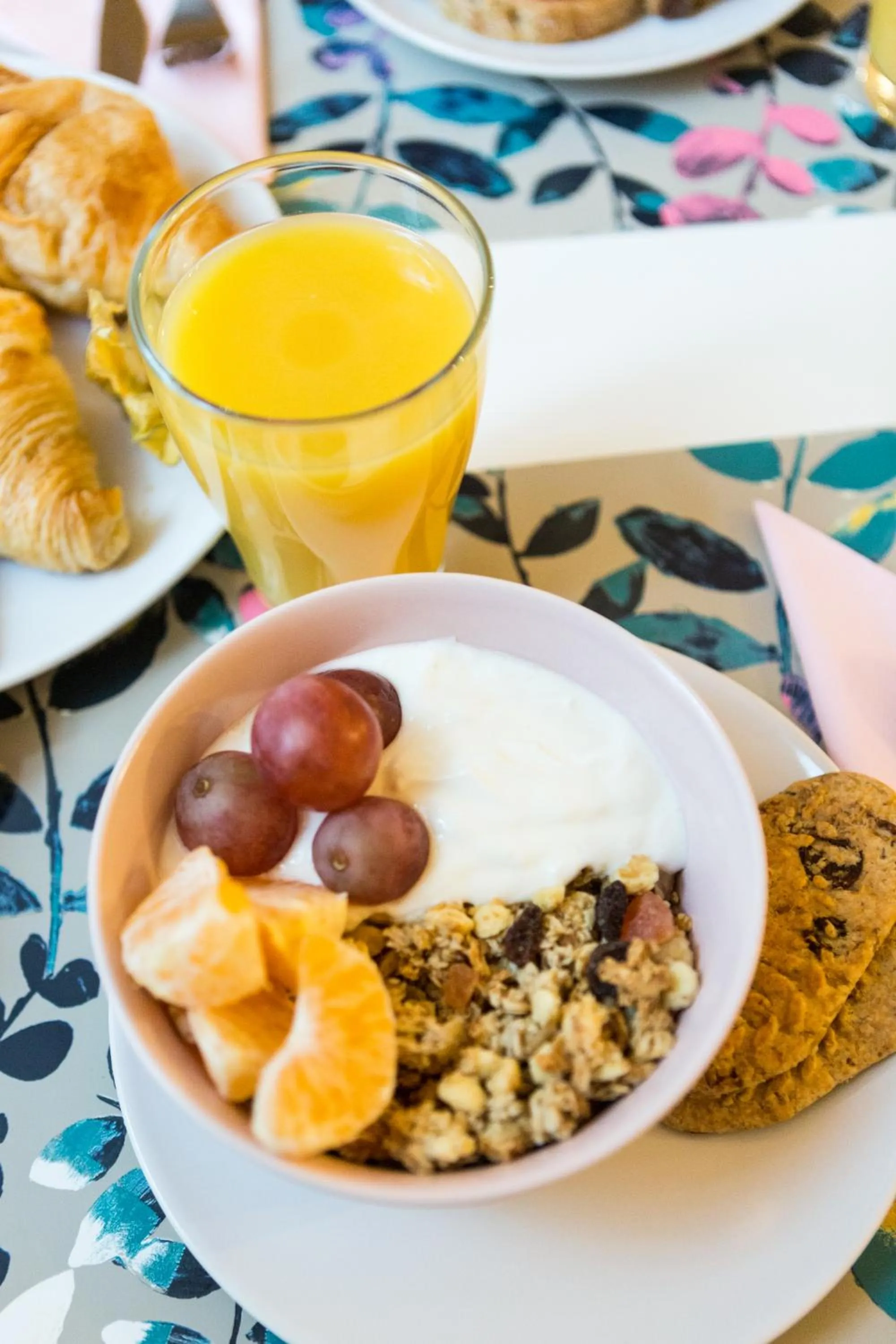 Food and drinks in Apartments Roman