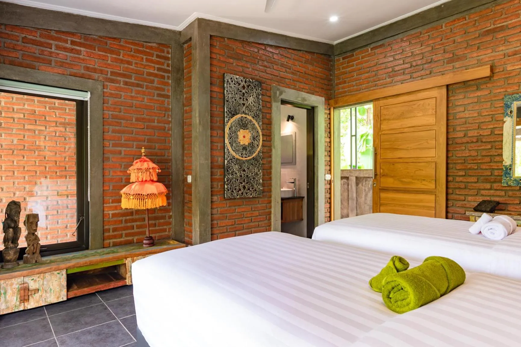 Bed in Alamanda Lovina Resort