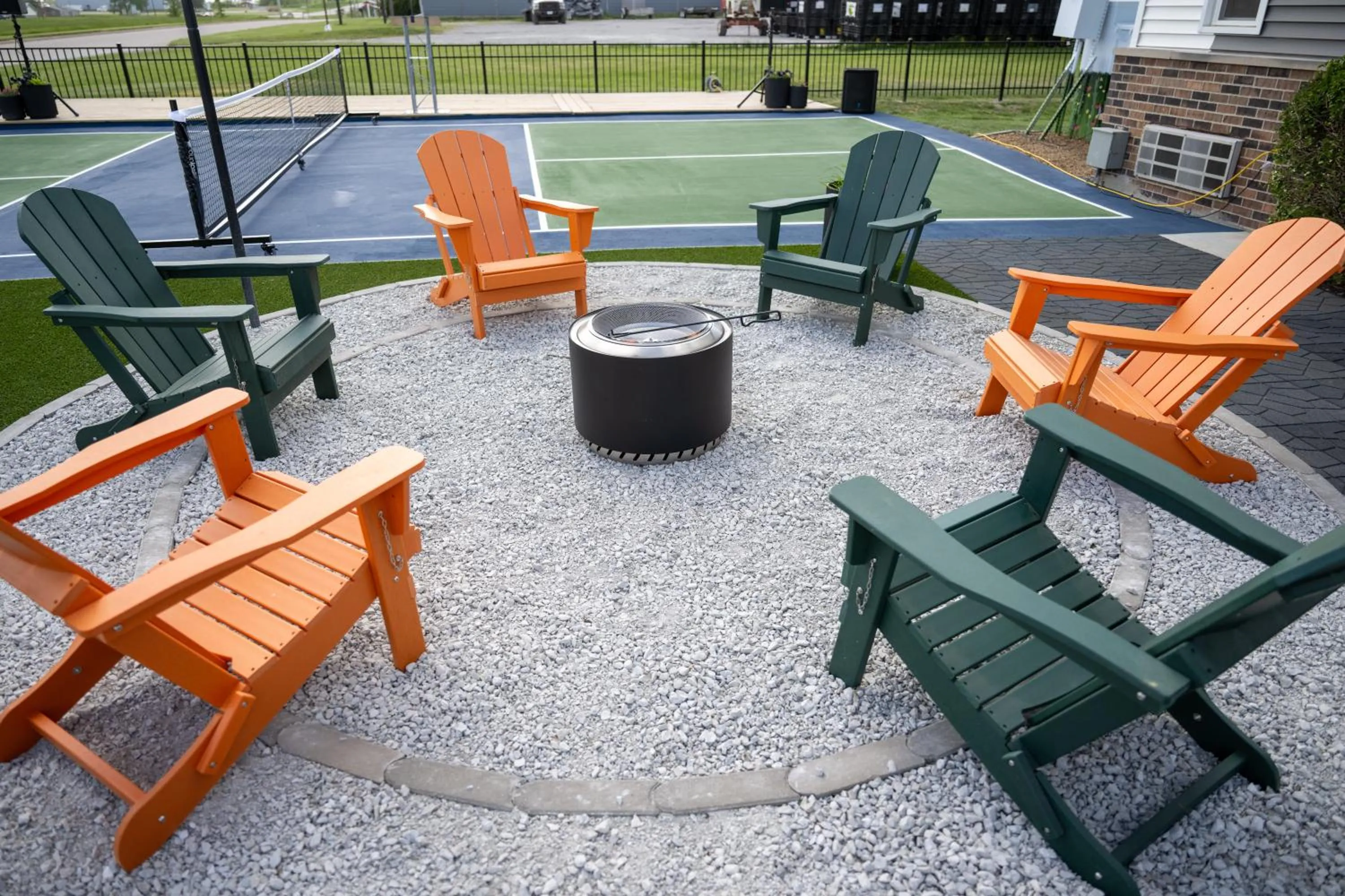 Patio in Hotel Pommier Chariton