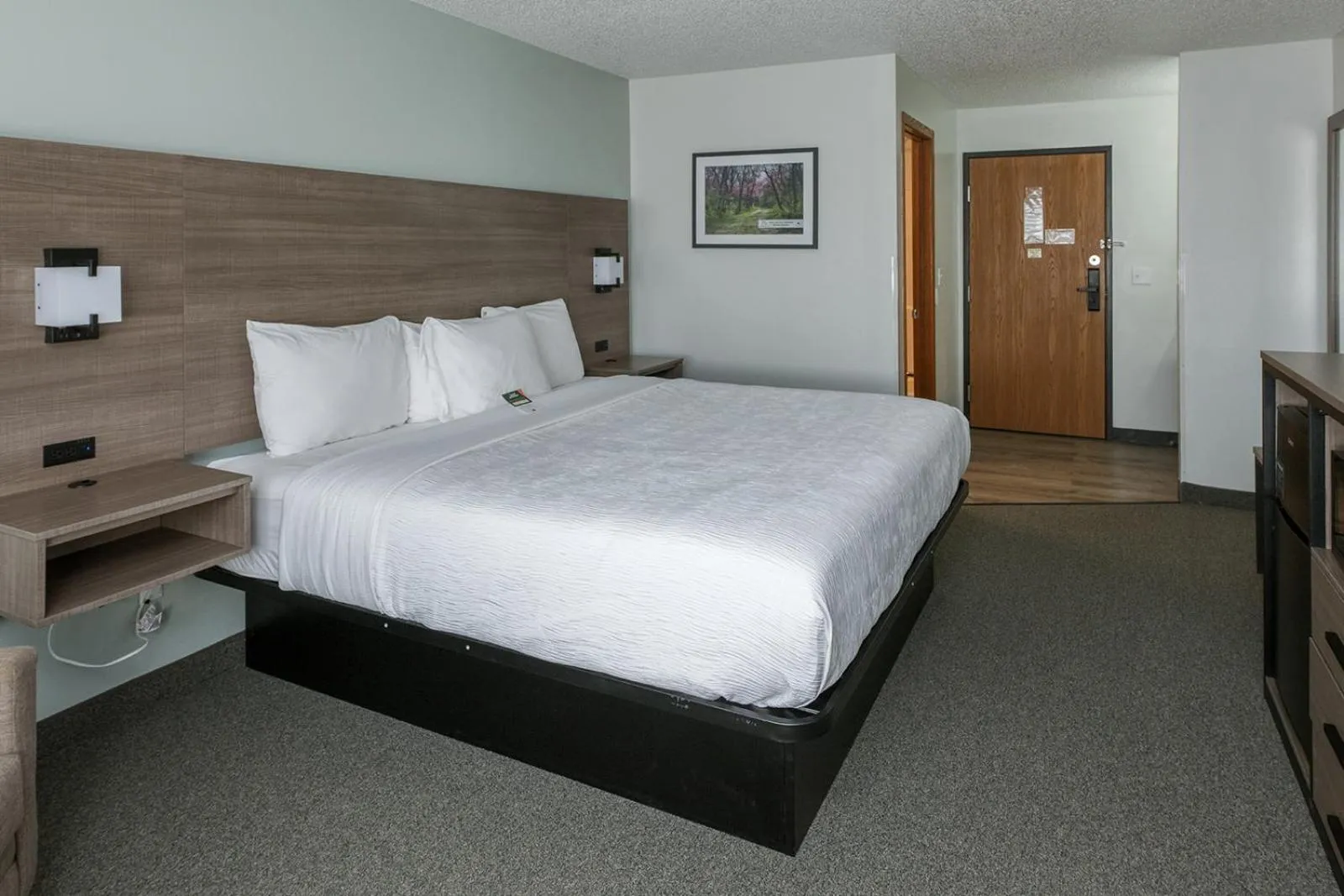 Photo of the whole room, Bed in Hotel Pommier Chariton