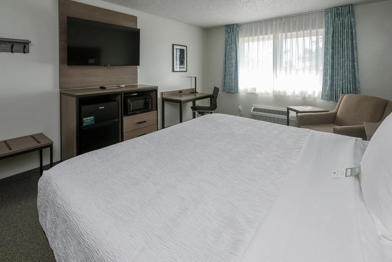 Photo of the whole room, Bed in Hotel Pommier Chariton