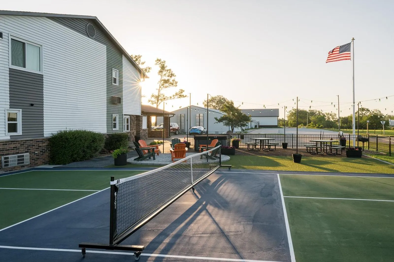 BBQ facilities in Hotel Pommier Chariton