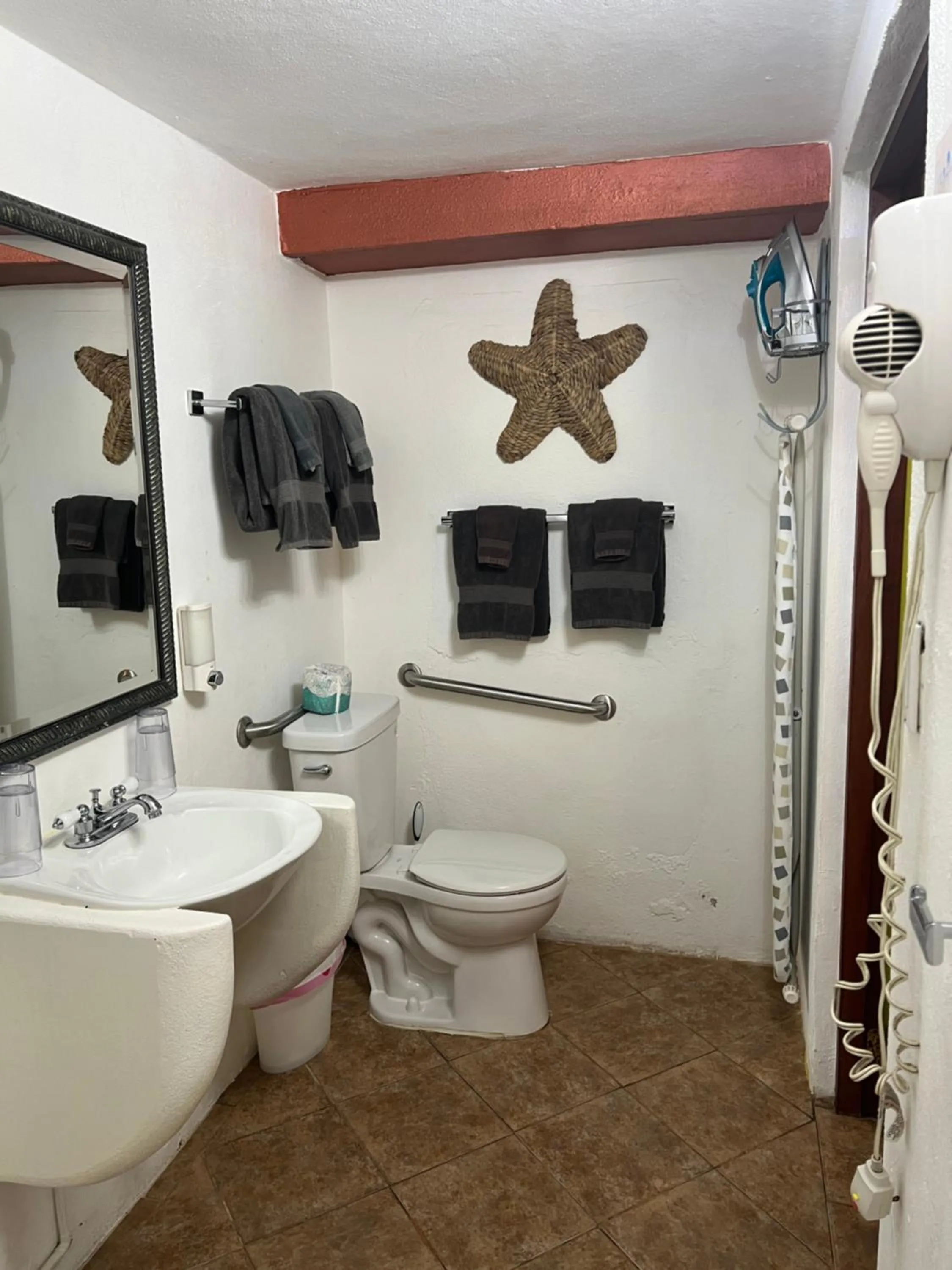 Bathroom in The Vieques Guesthouse