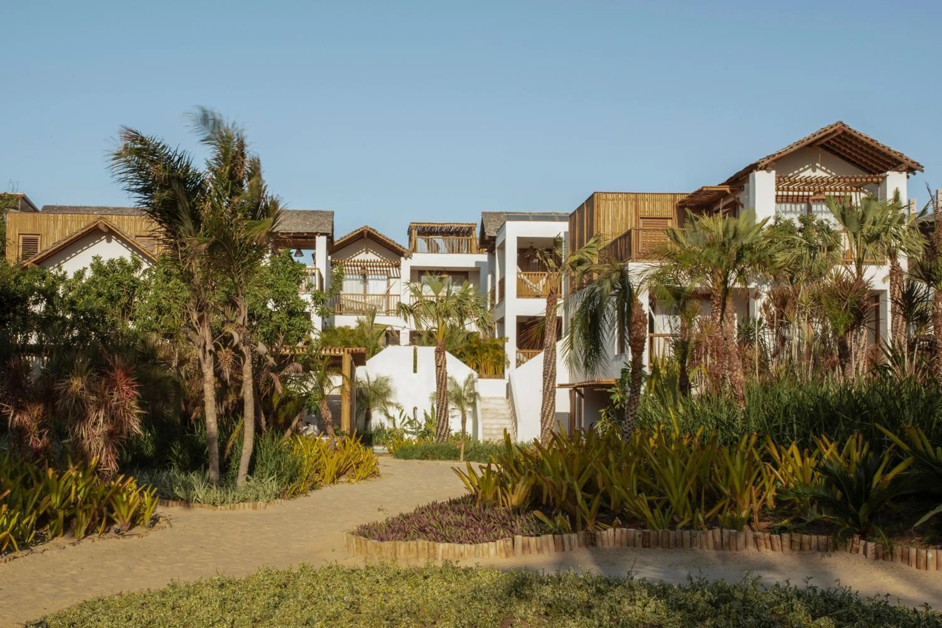 Property building in Villa Tapi