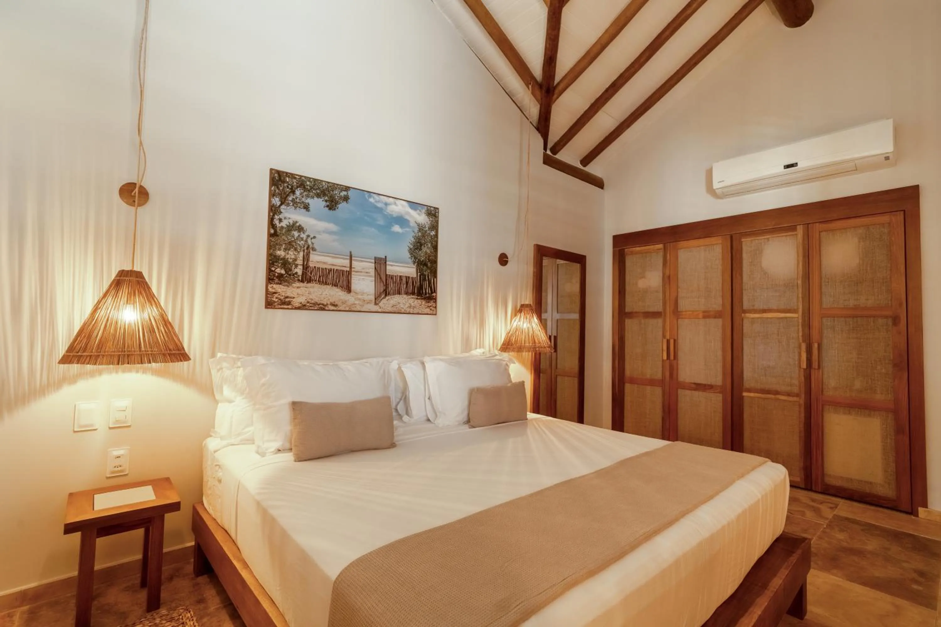 Bed in Villa Tapi