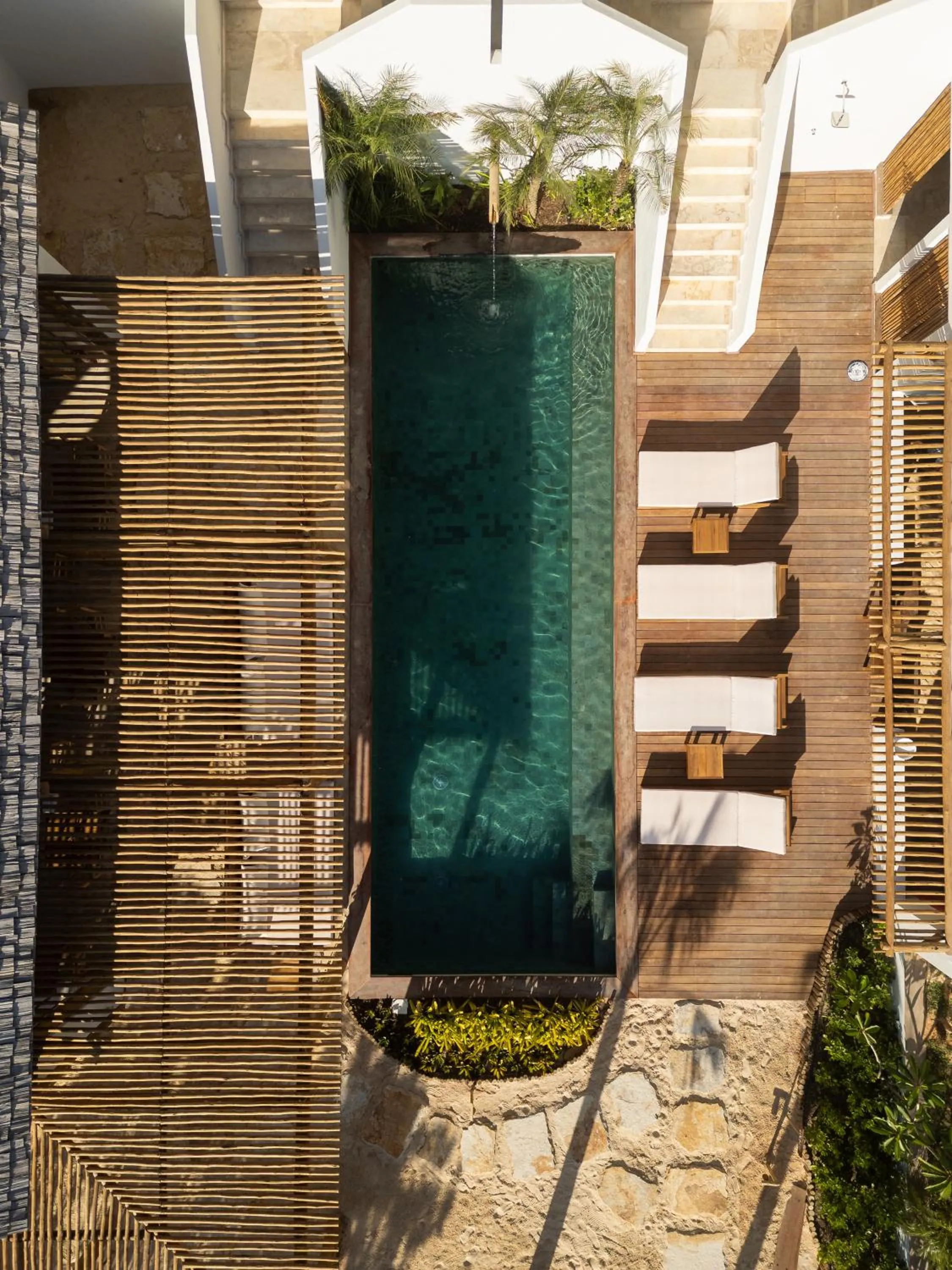 Day in Villa Tapi