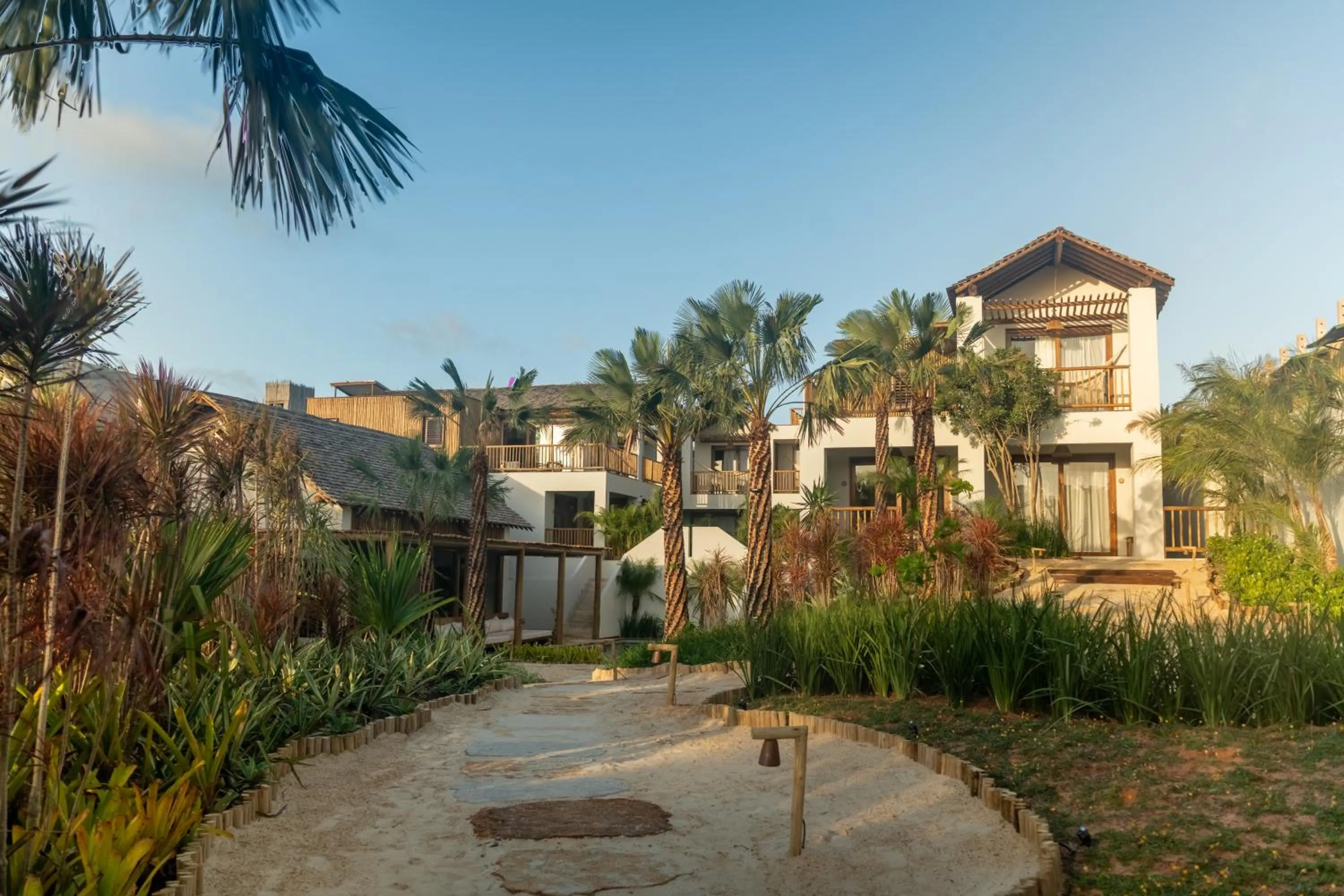 Property building in Villa Tapi