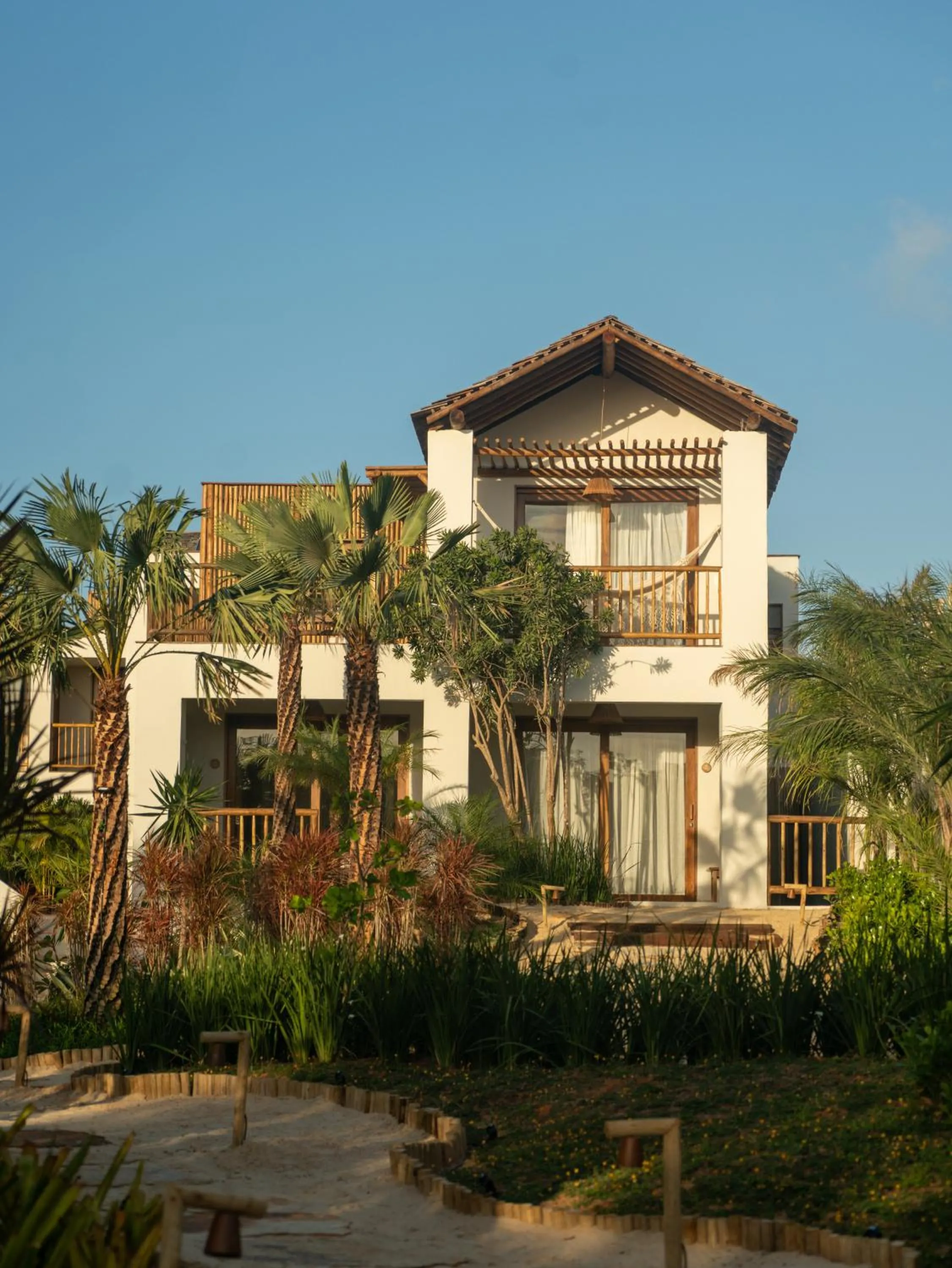 Property building in Villa Tapi