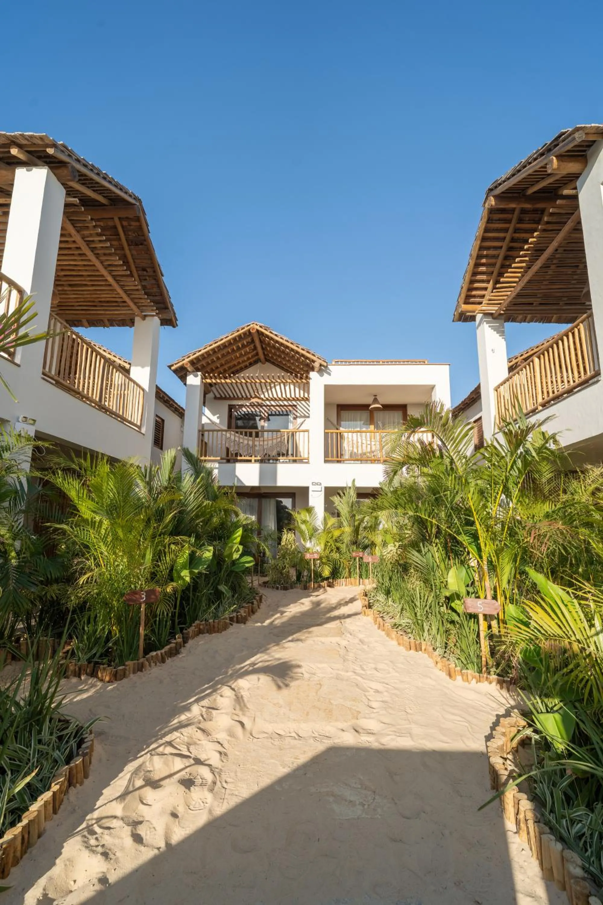 Property building in Villa Tapi