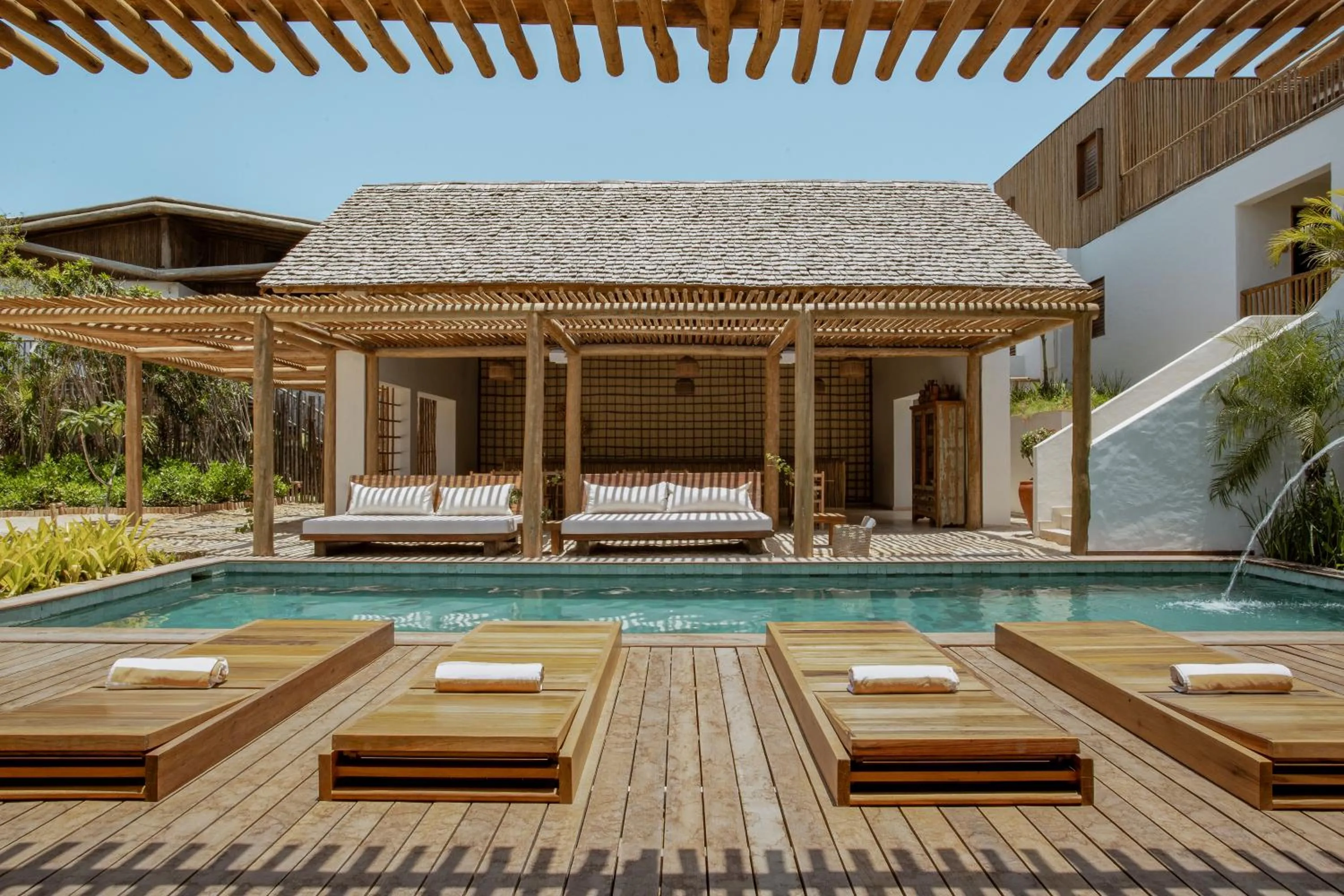 Swimming pool in Villa Tapi