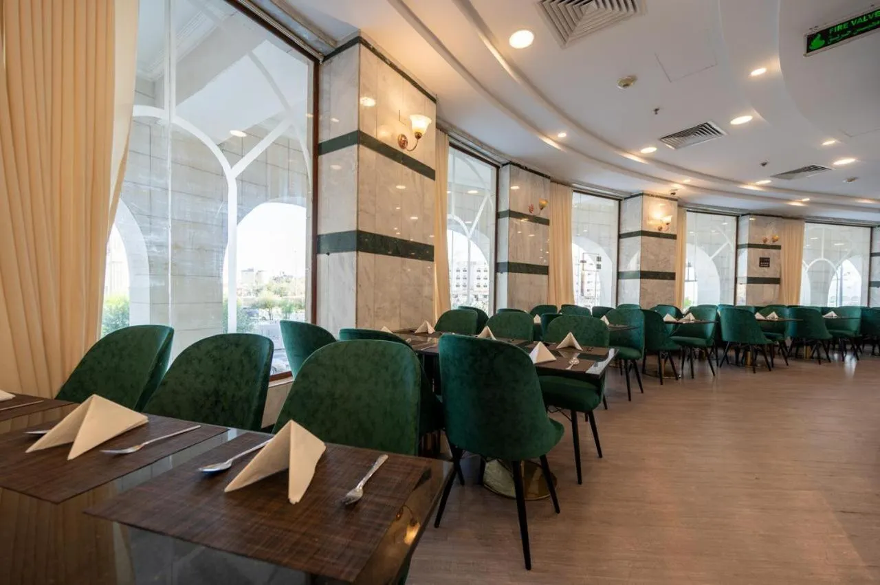 Restaurant/places to eat in Maysan AL Taqwa