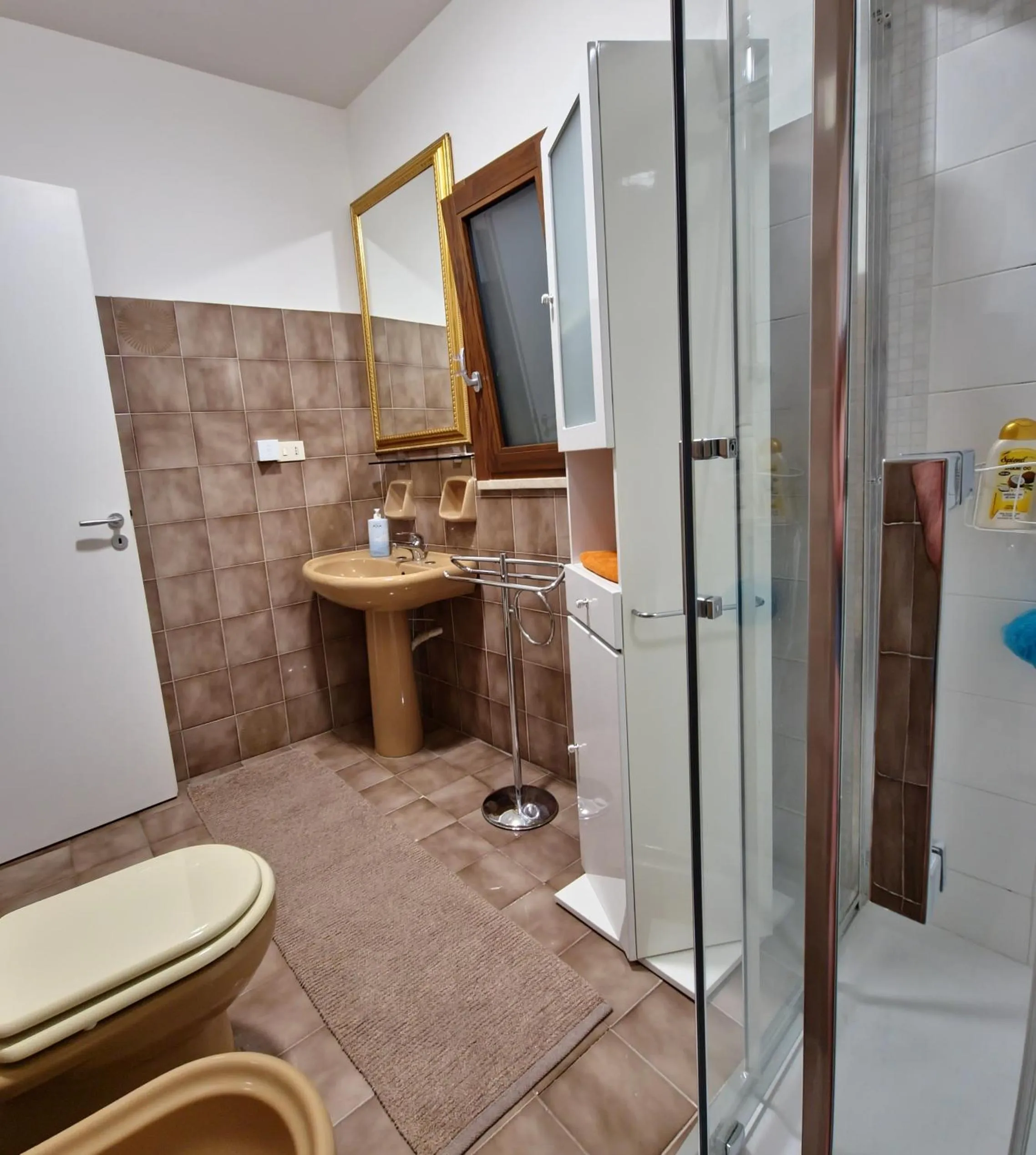 Shower in B&B da Francesco