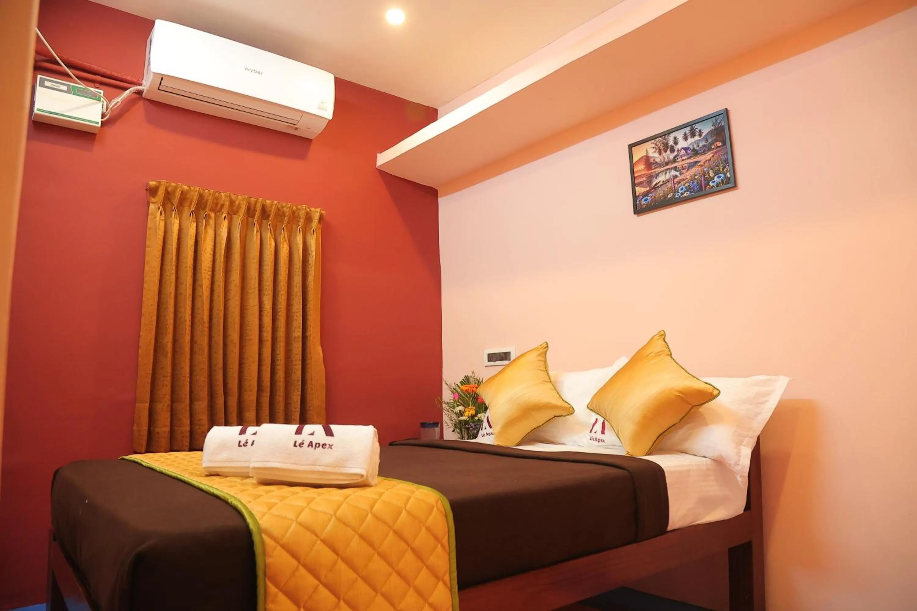 Bed in Le Apex Tharavaadu