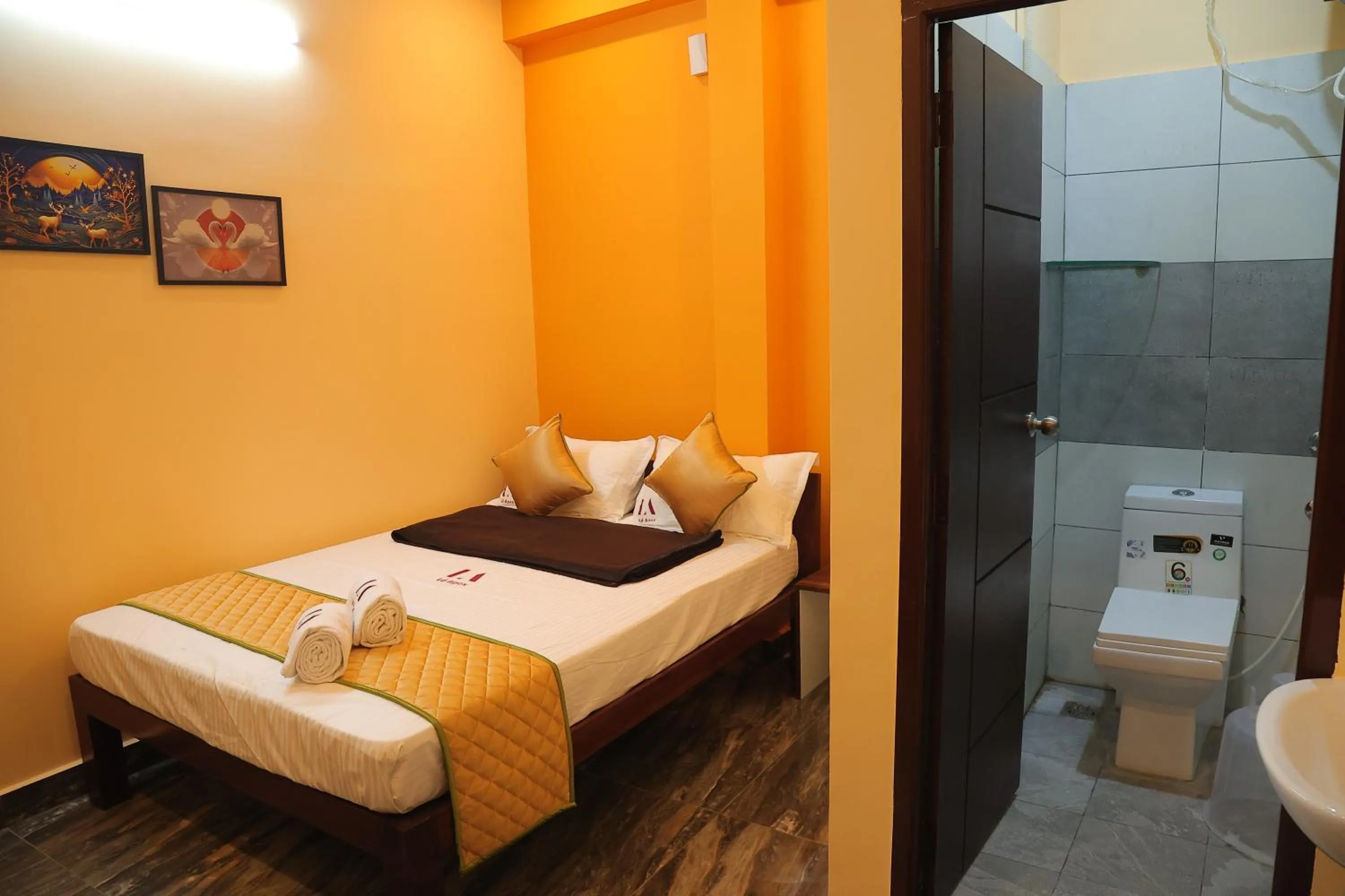 Bed in Le Apex Tharavaadu