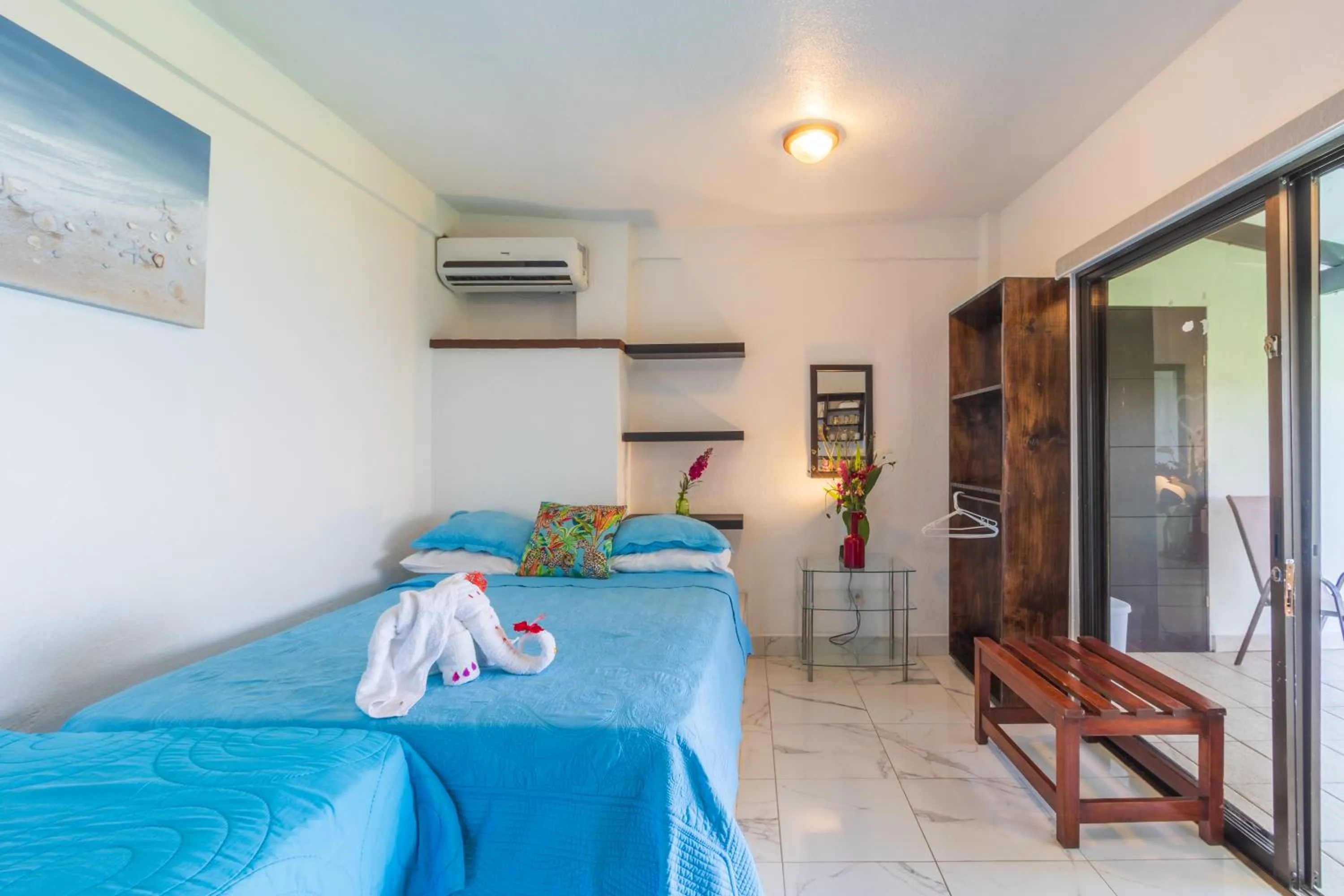 Bed in Hotel Villas de la Selva