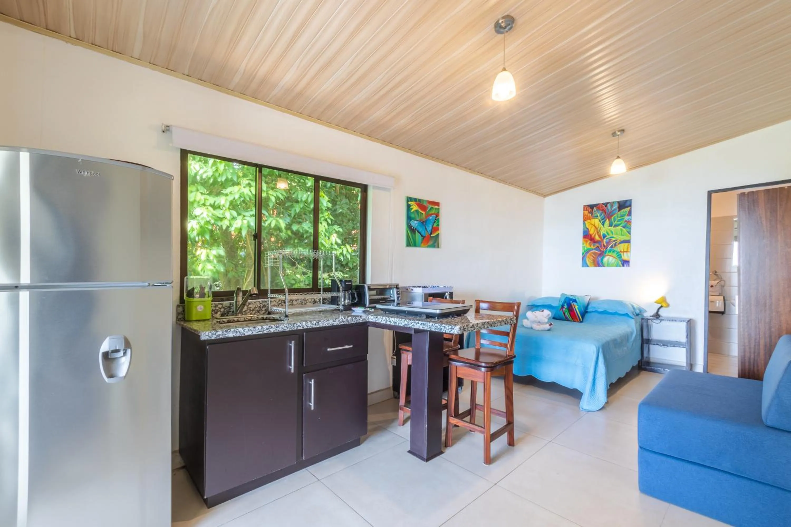 Kitchen or kitchenette in Hotel Villas de la Selva