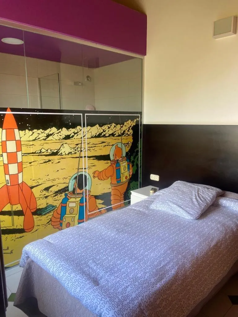 Deluxe Single Room in 16:9 Los Molinos Suites