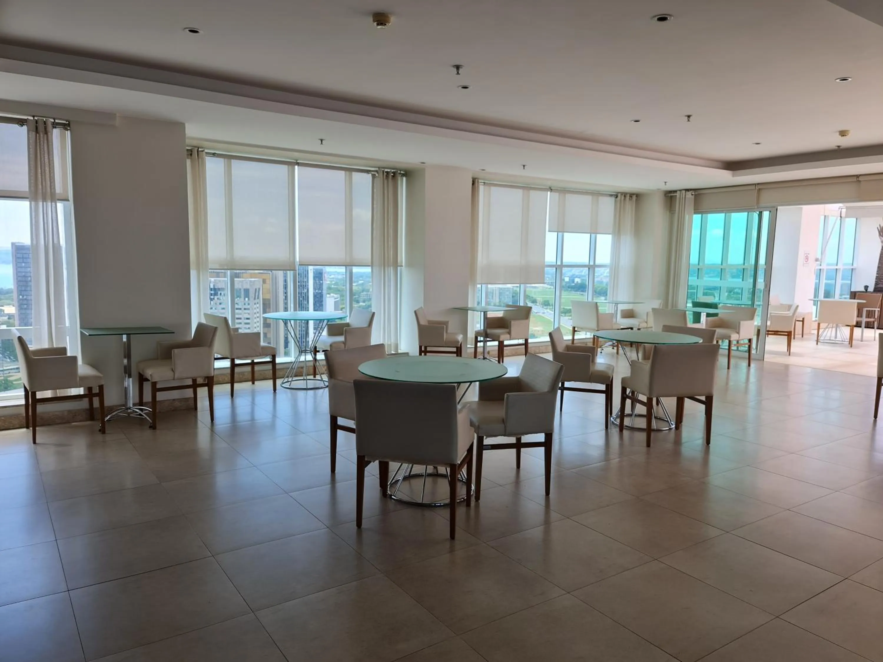 Restaurant/places to eat in Flat Brasília - Setor Hoteleiro Norte