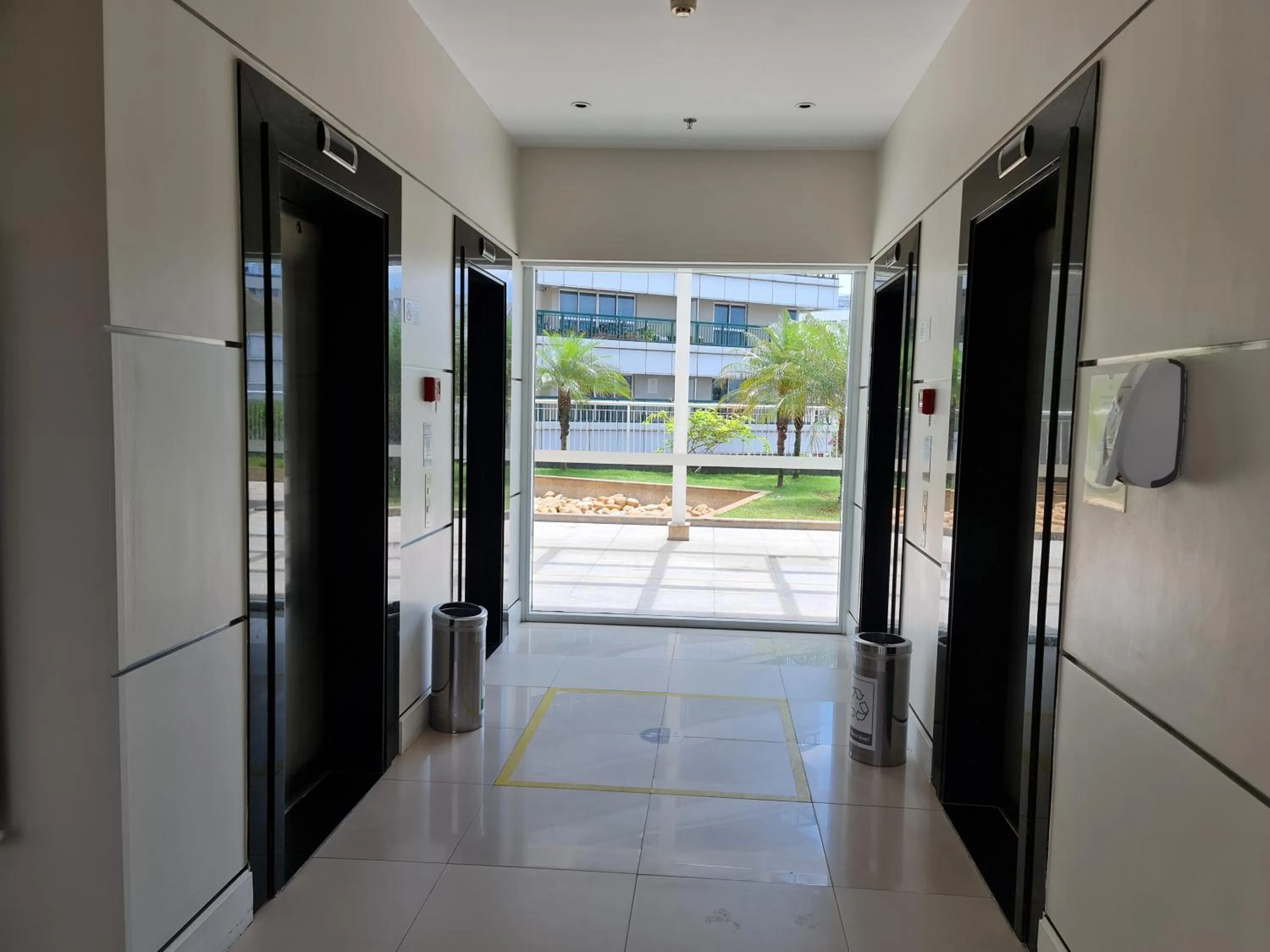 Lobby or reception in Flat Brasília - Setor Hoteleiro Norte