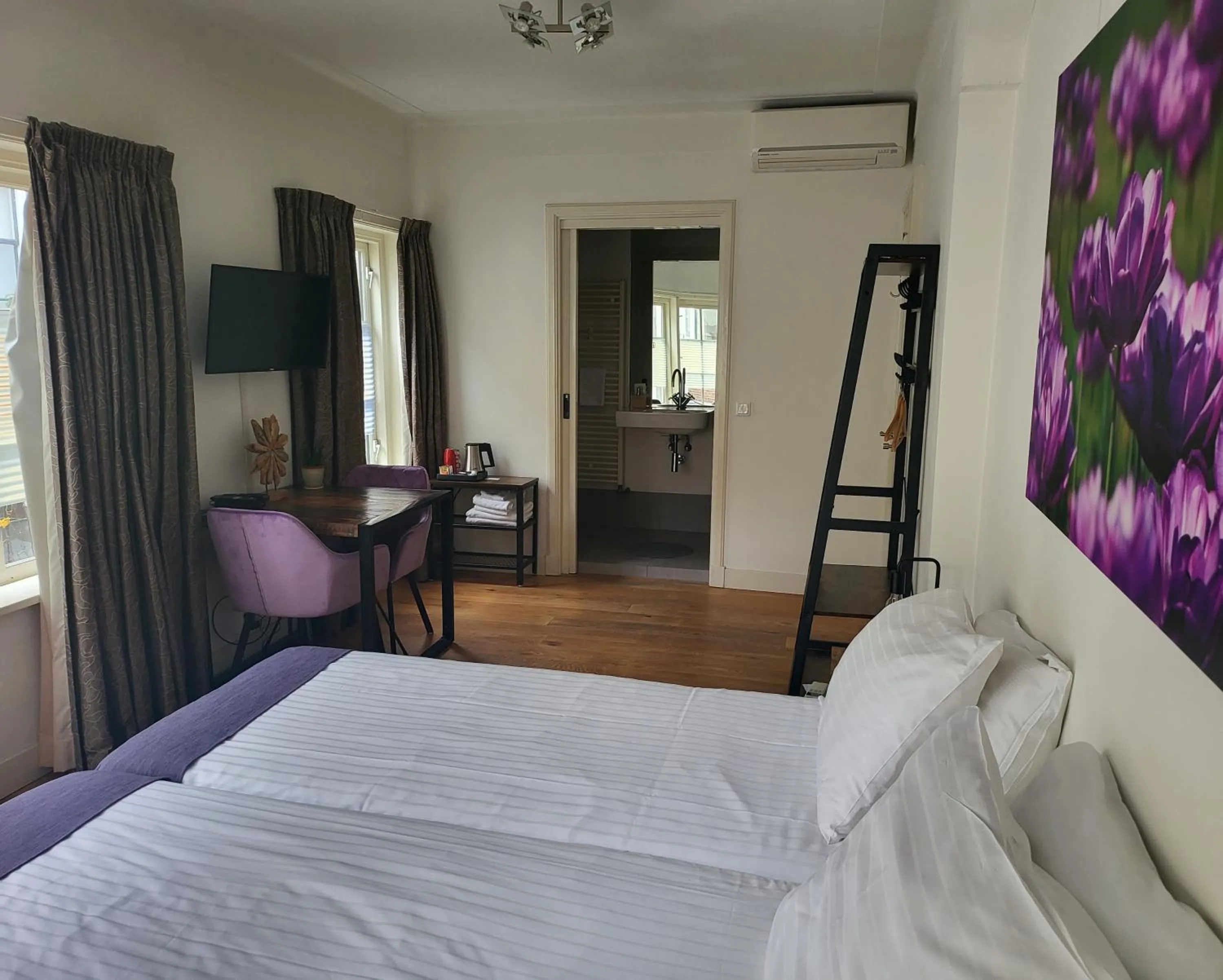 Photo of the whole room, Bed in B&B In de Kromme Jak