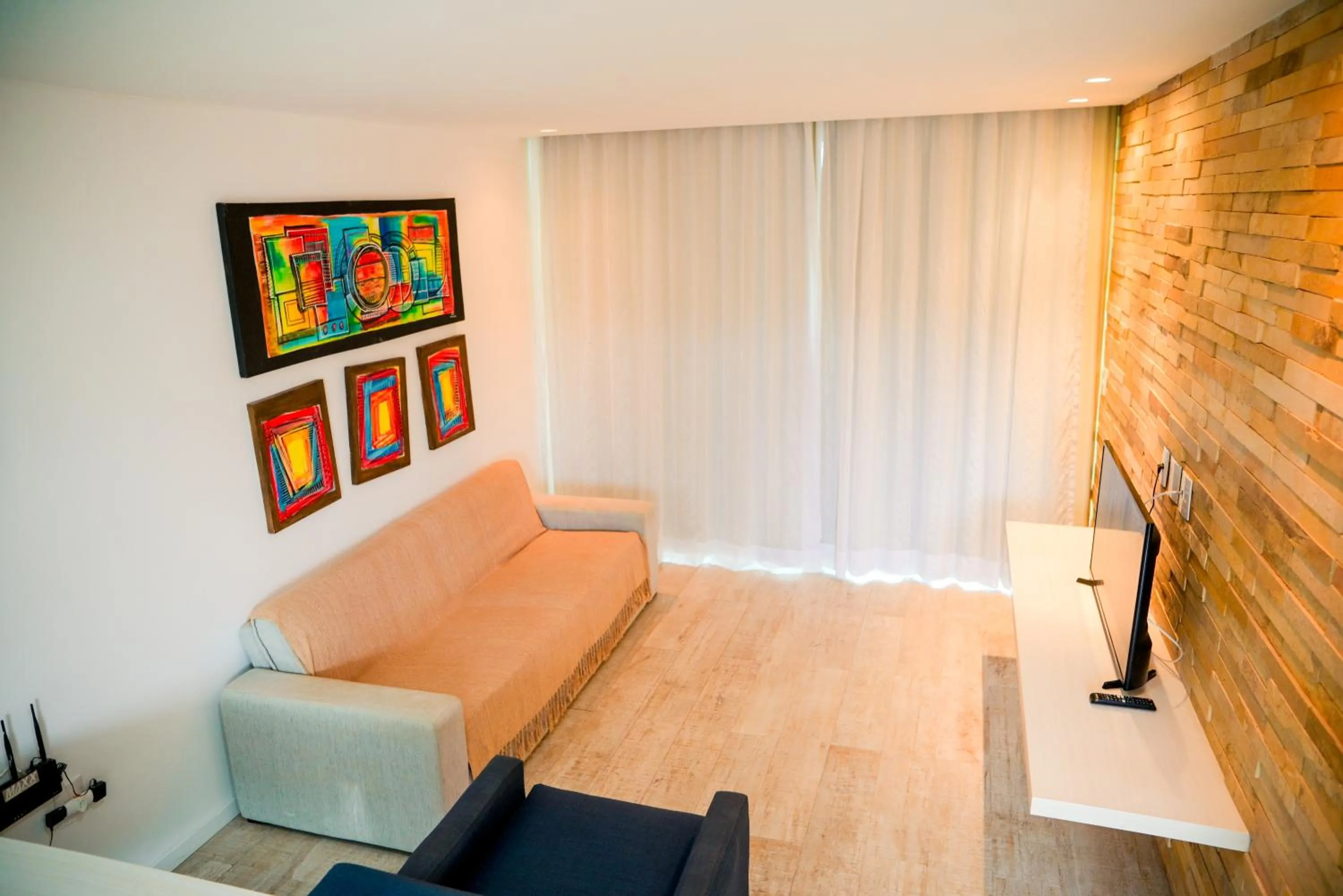 TV and multimedia in Waterfront Residence