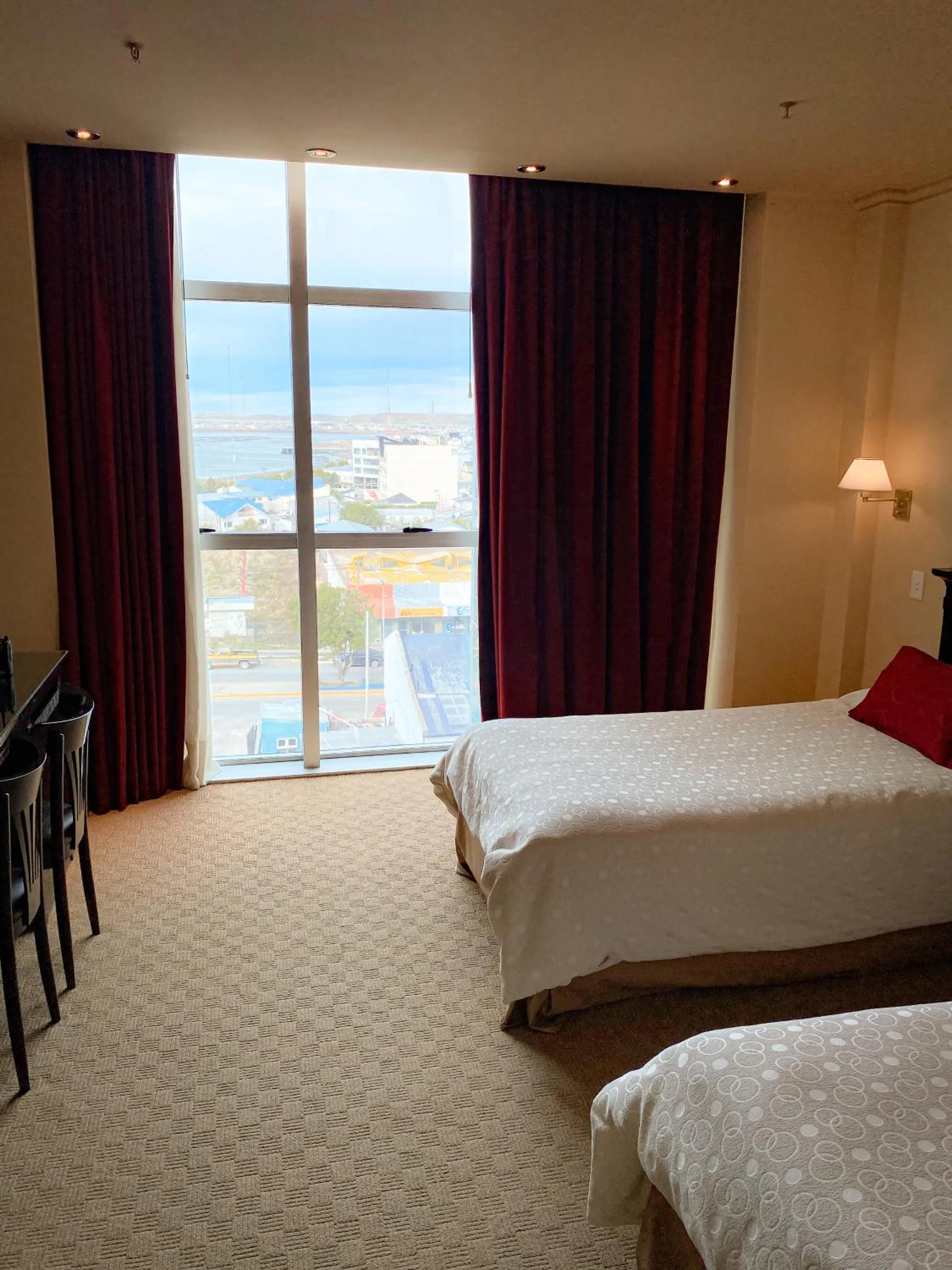 Bed in Status Hotel