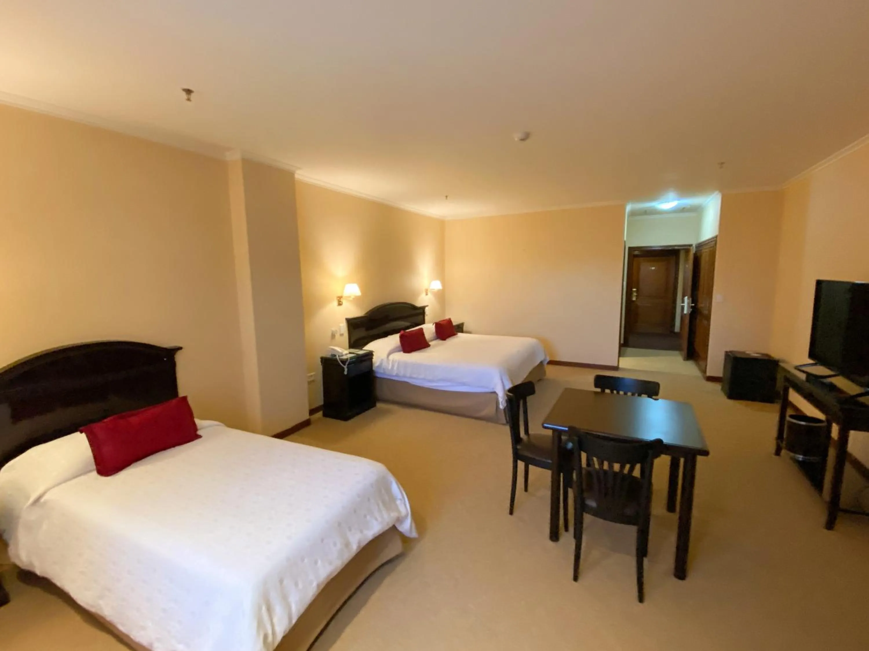 Photo of the whole room, Bed in Status Hotel