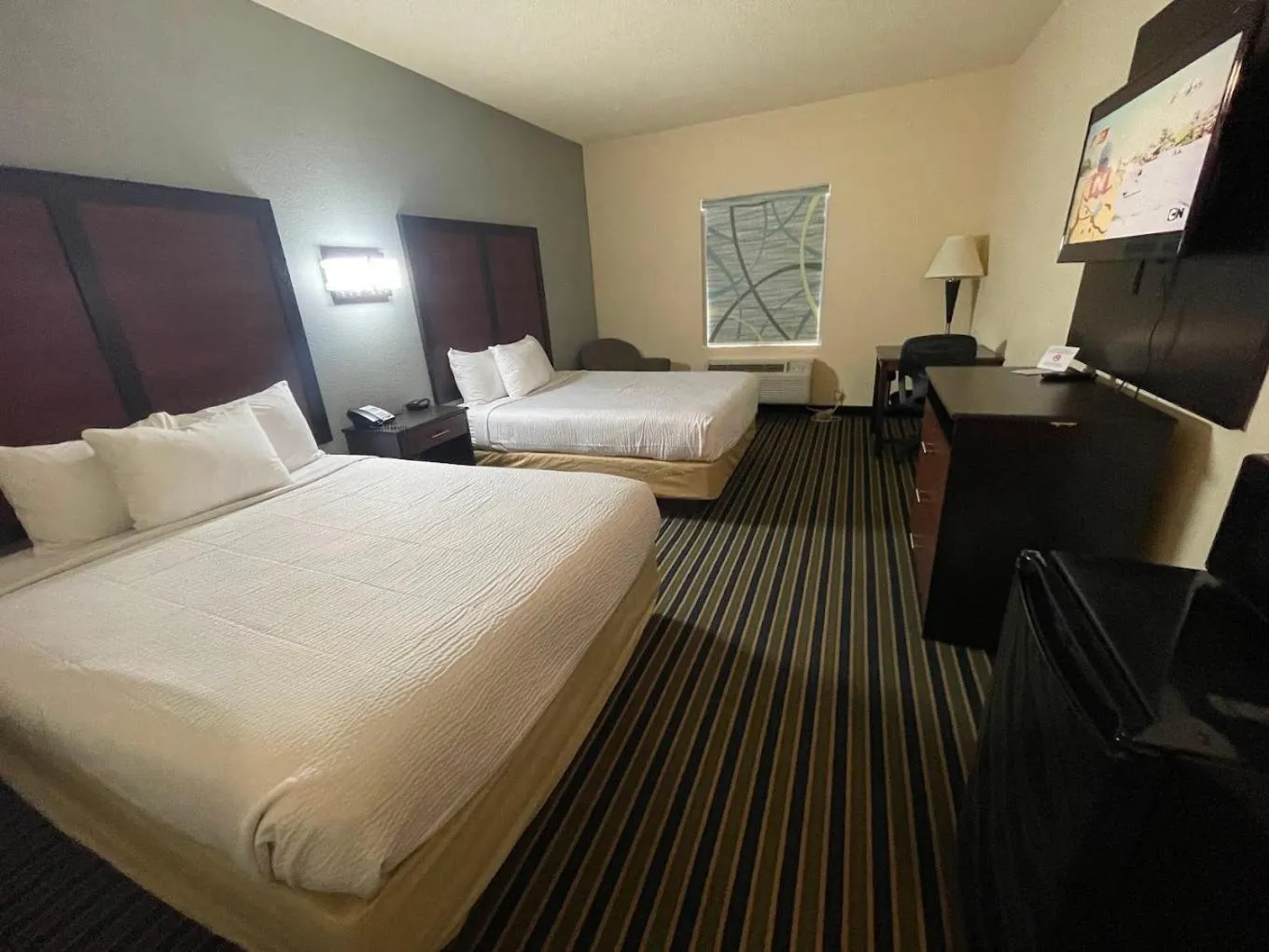 Bed in The Rutledge Inn