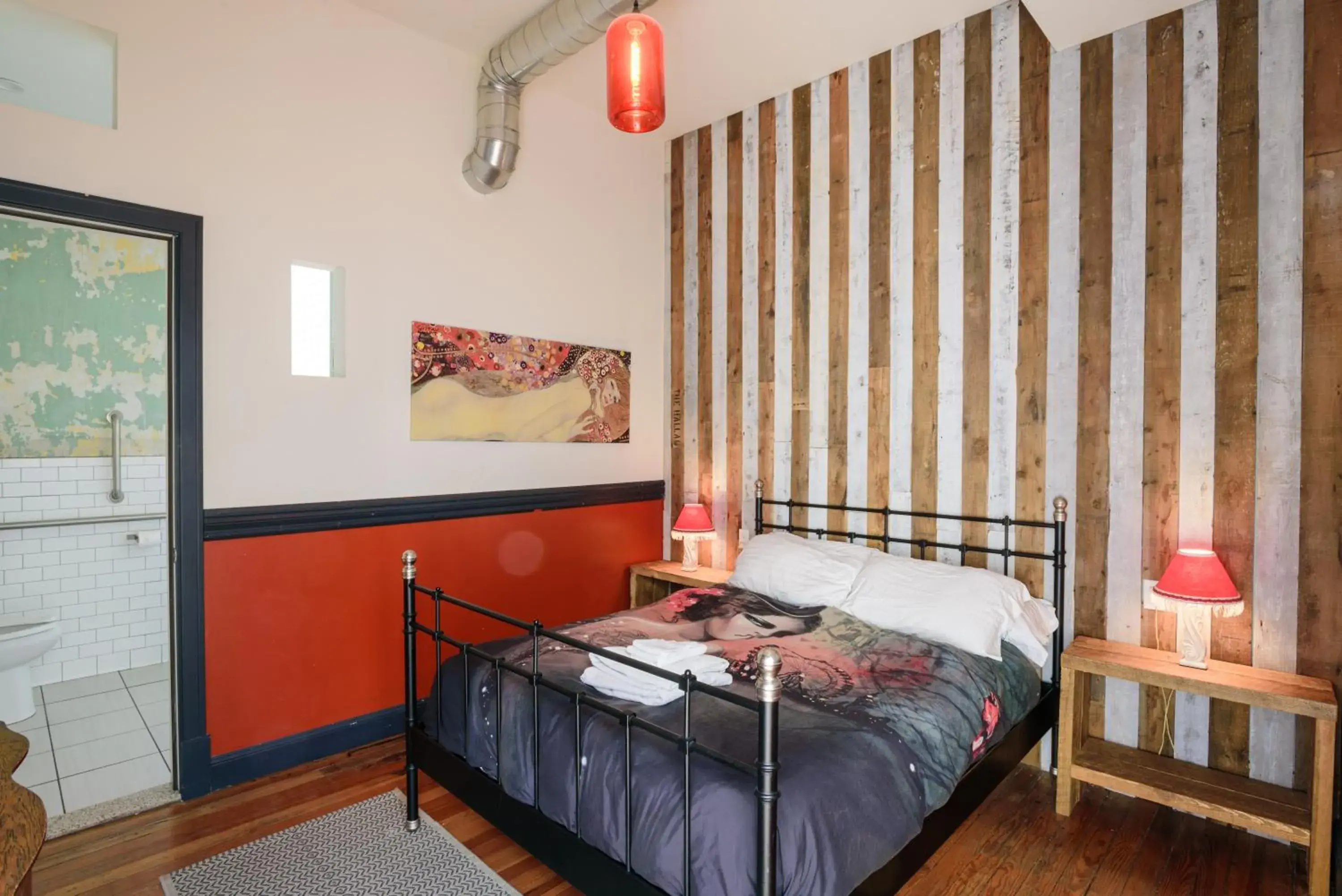 Standard Queen Room in Hostel Fish Standard Queen Room in Hostel Fish