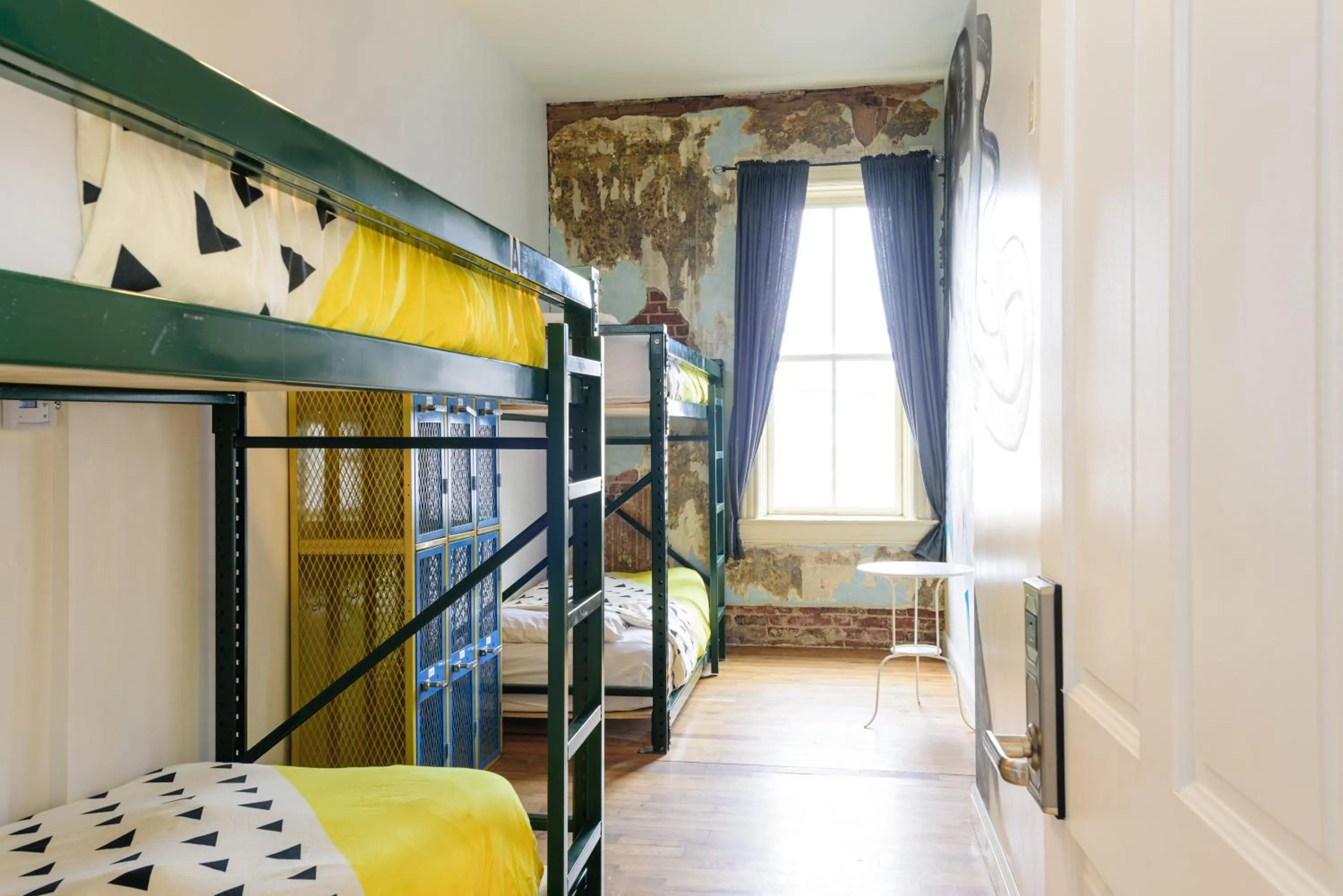 Bedroom, Bed in Hostel Fish