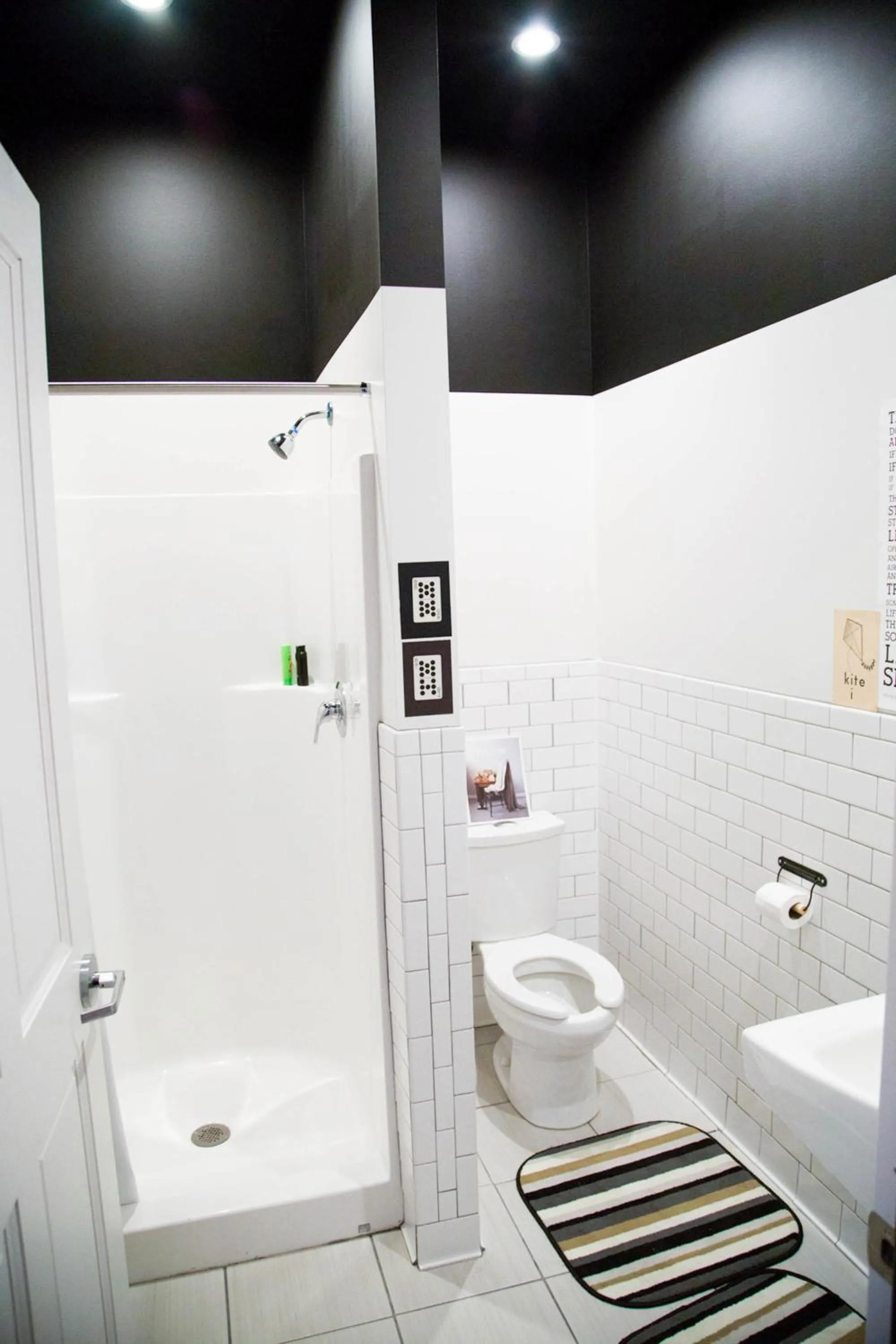 Shower in Hostel Fish