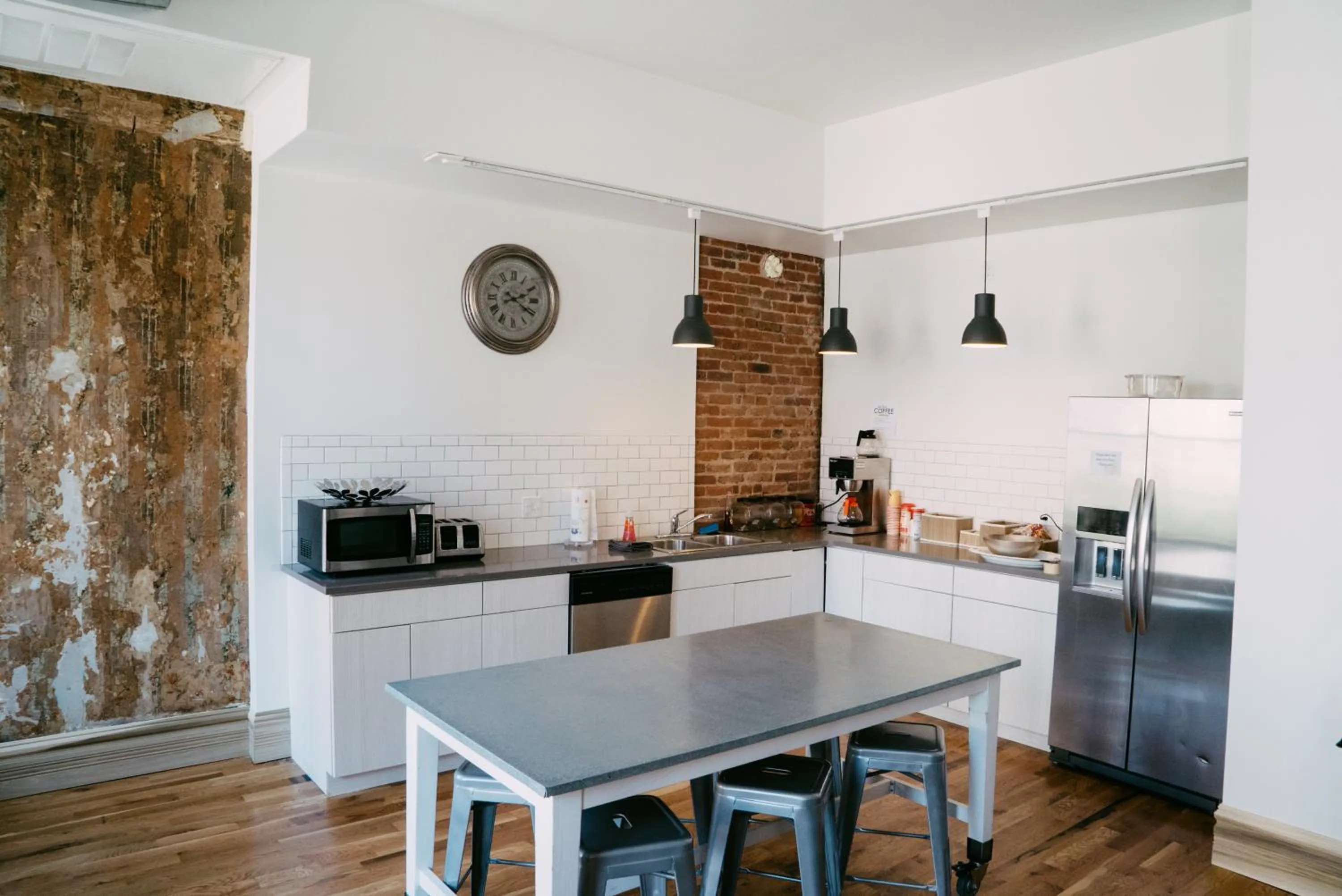 Coffee/tea facilities in Hostel Fish