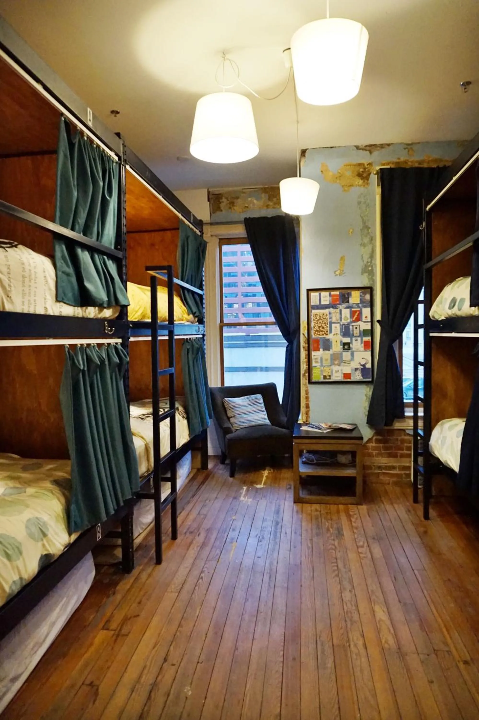 Bedroom, Bed in Hostel Fish