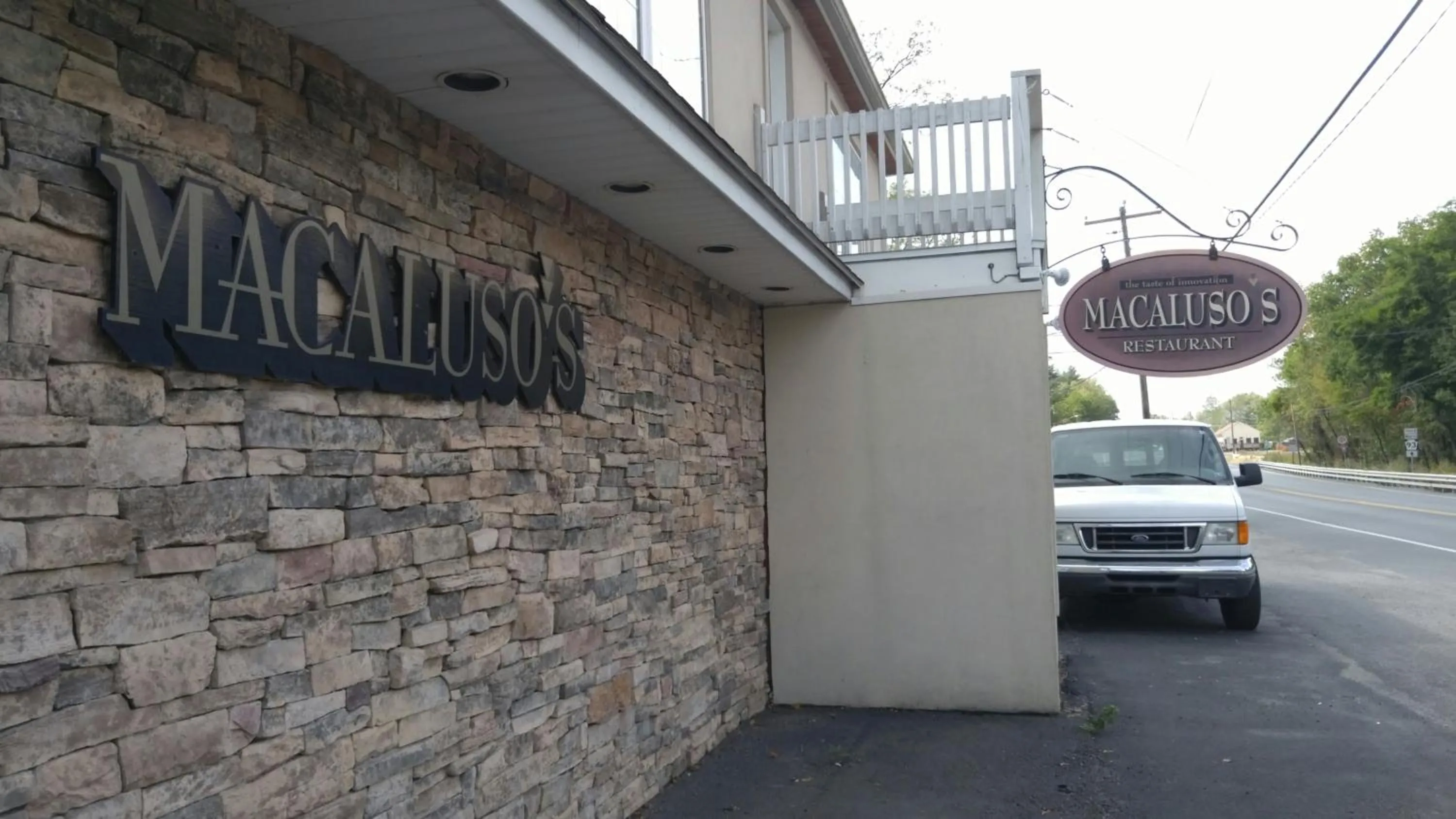Macaluso's at the Lantern Lodge