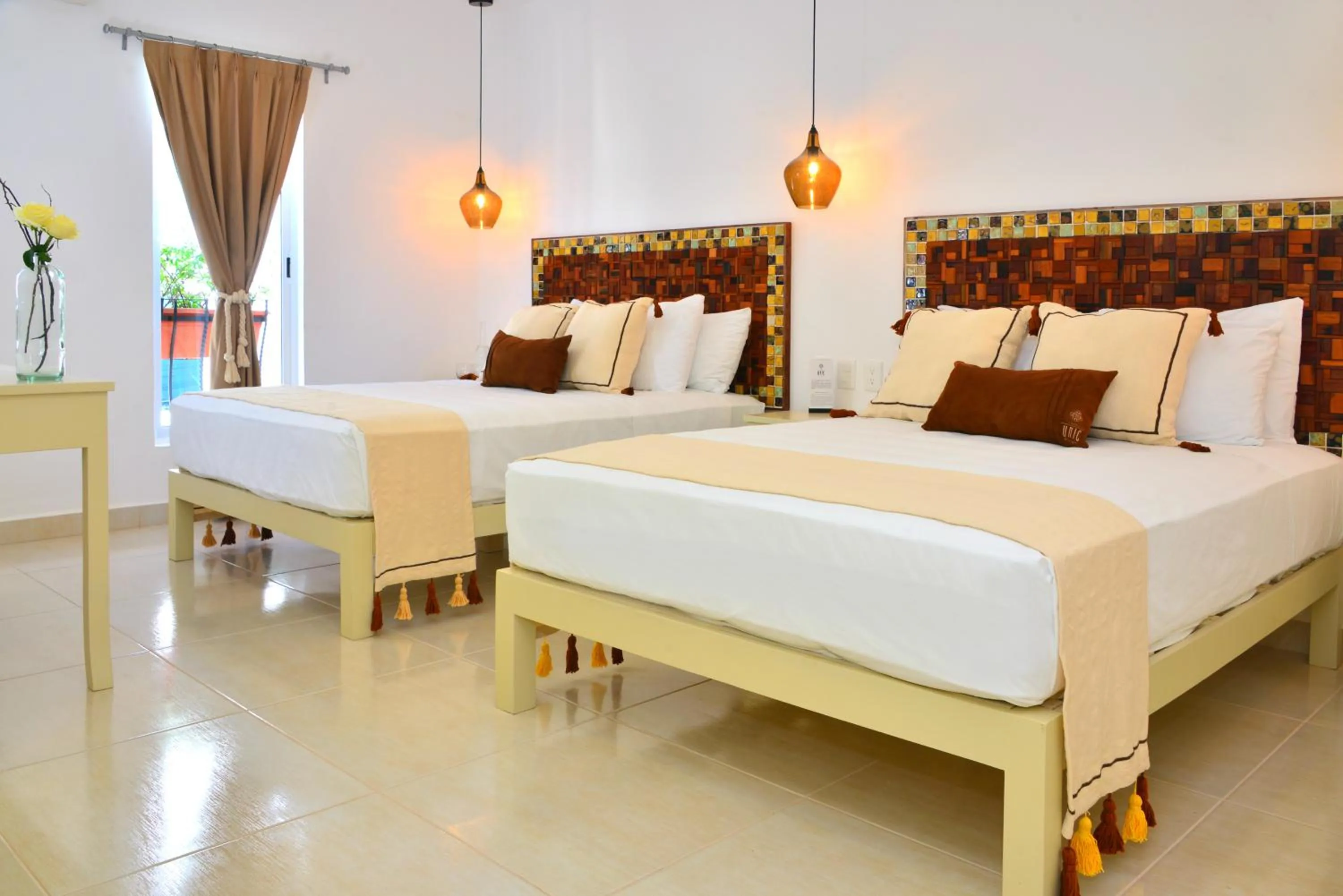 Bed in Unic Design Hotel & Restaurant- 5th Avenue